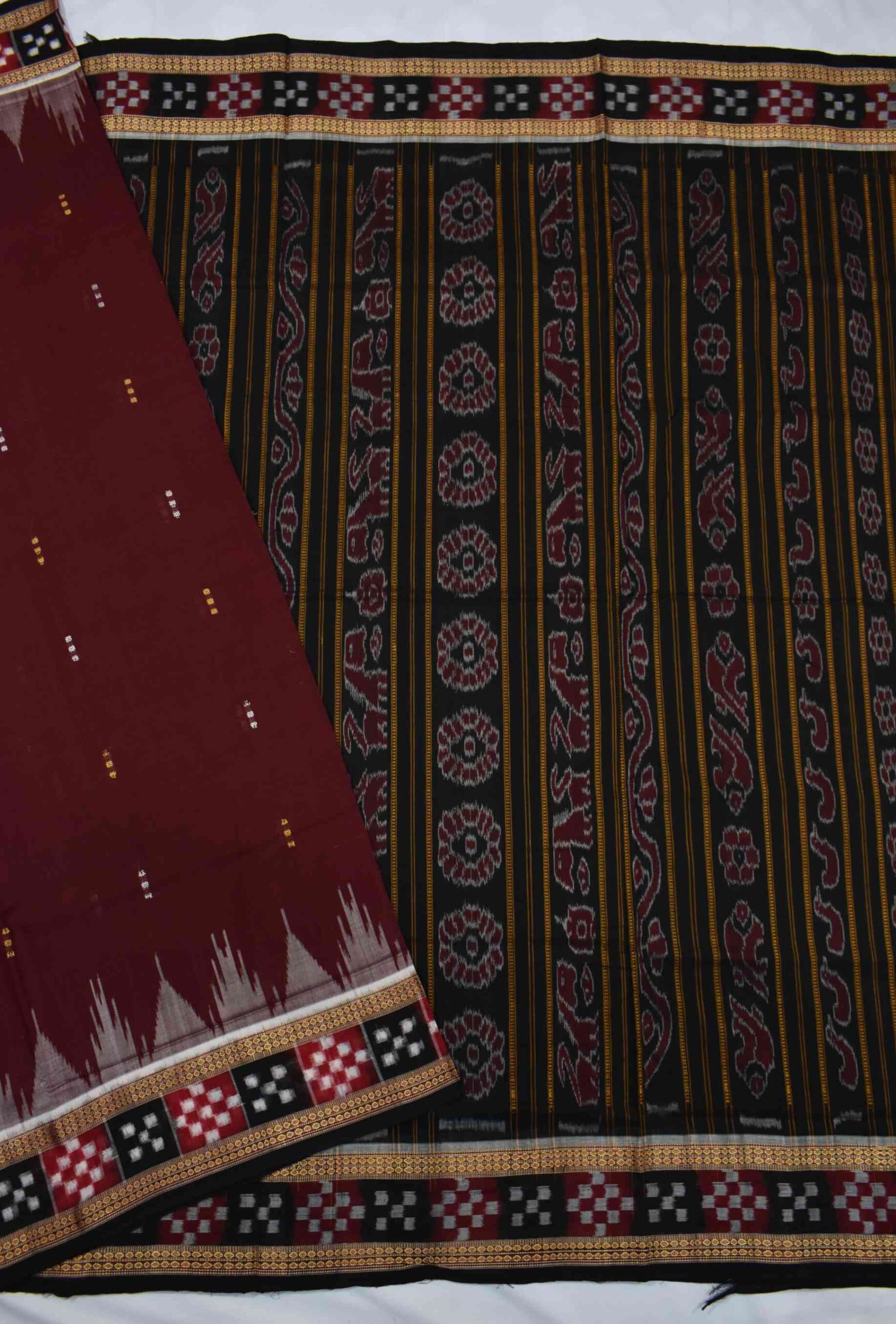 Maroon Colour Sambalpuri Handloom Cotton Saree - Image 3
