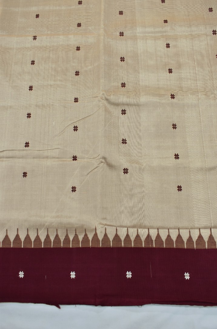 Cream Colour Sambalpuri Handloom Cotton Bapta Saree - Image 6