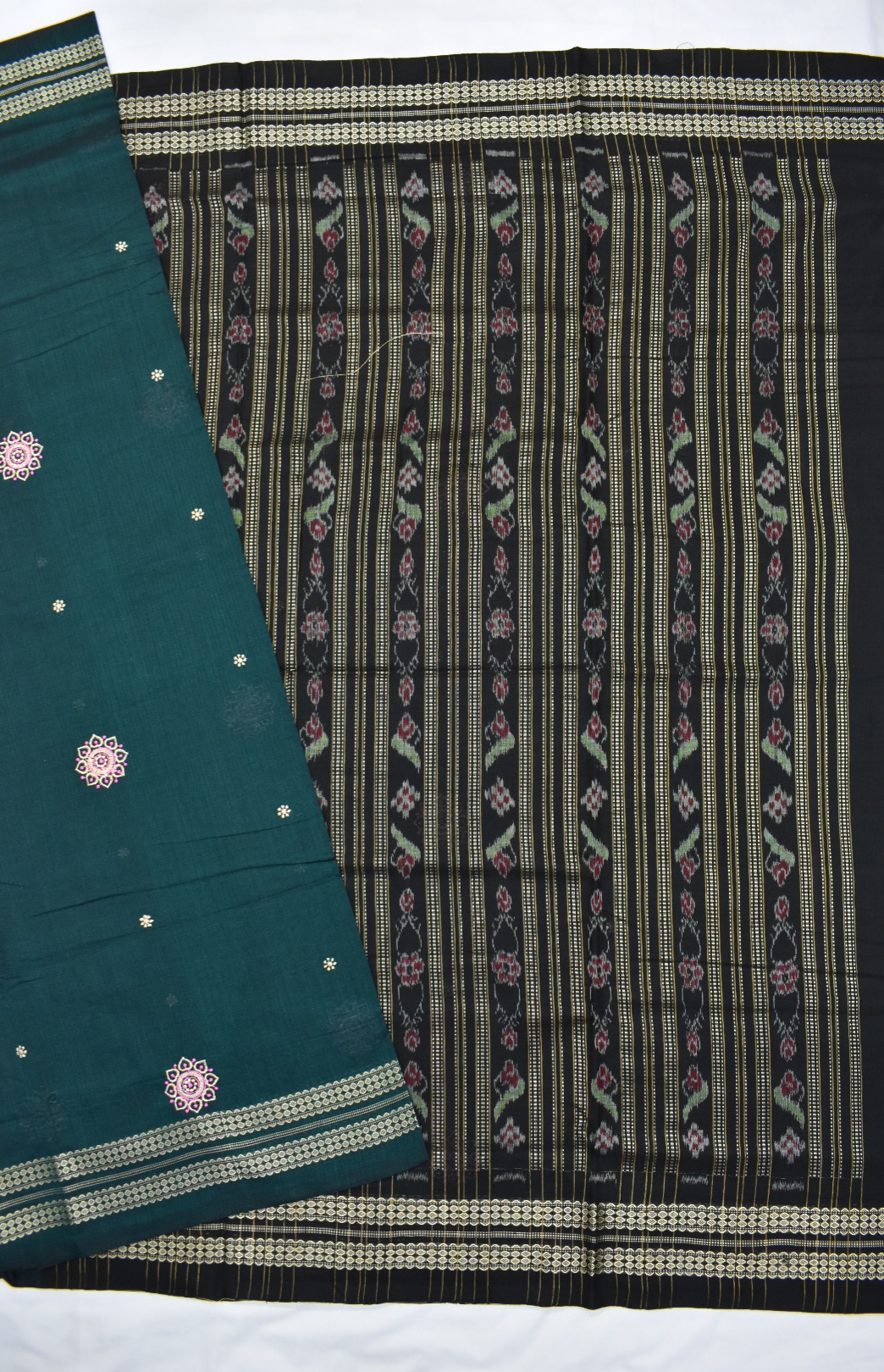 Bottlegreen Colour Sambalpuri Handloom Cotton Saree - Image 5