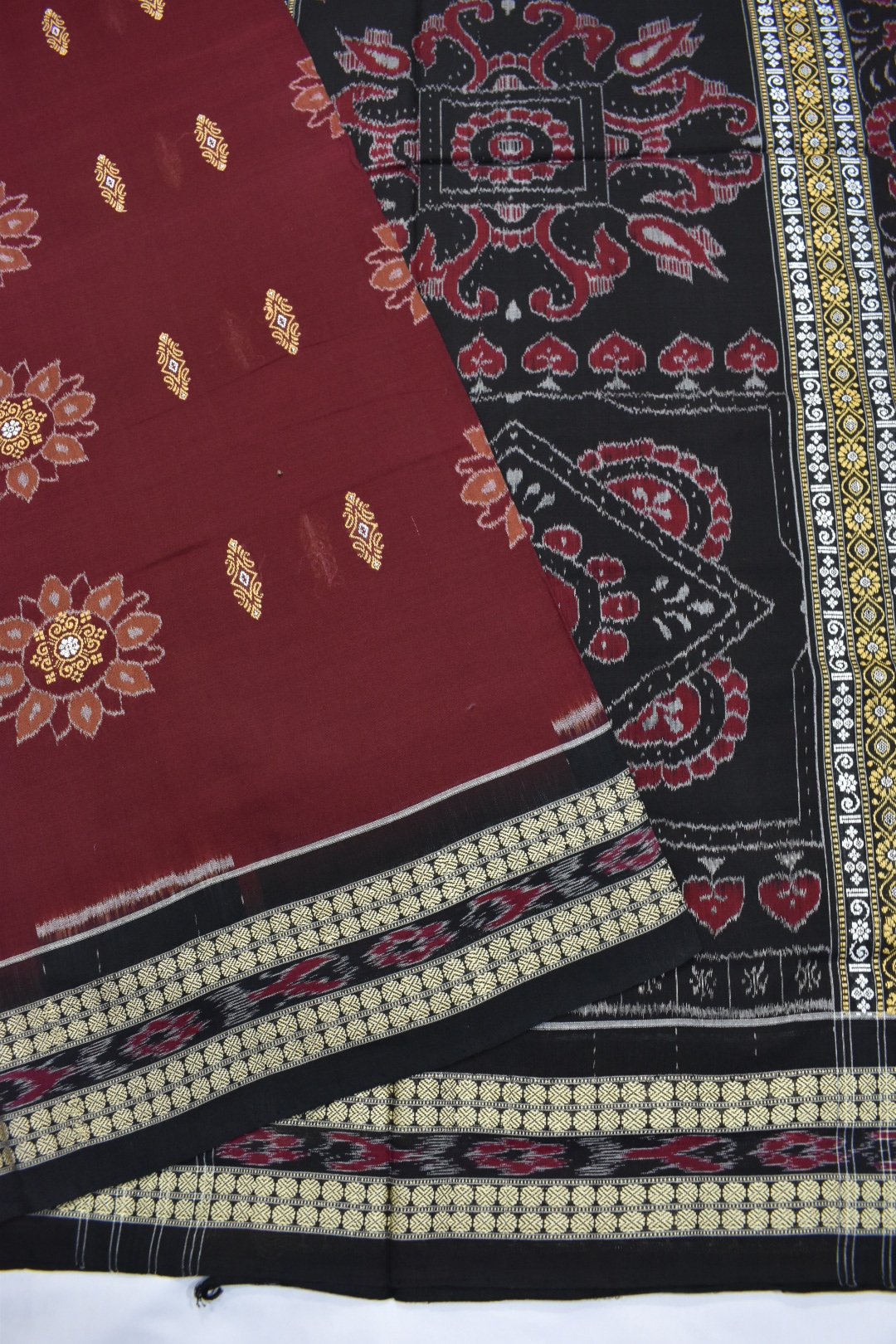Maroon Sambalpuri Handloom Cotton Bomkai Saree - Image 3