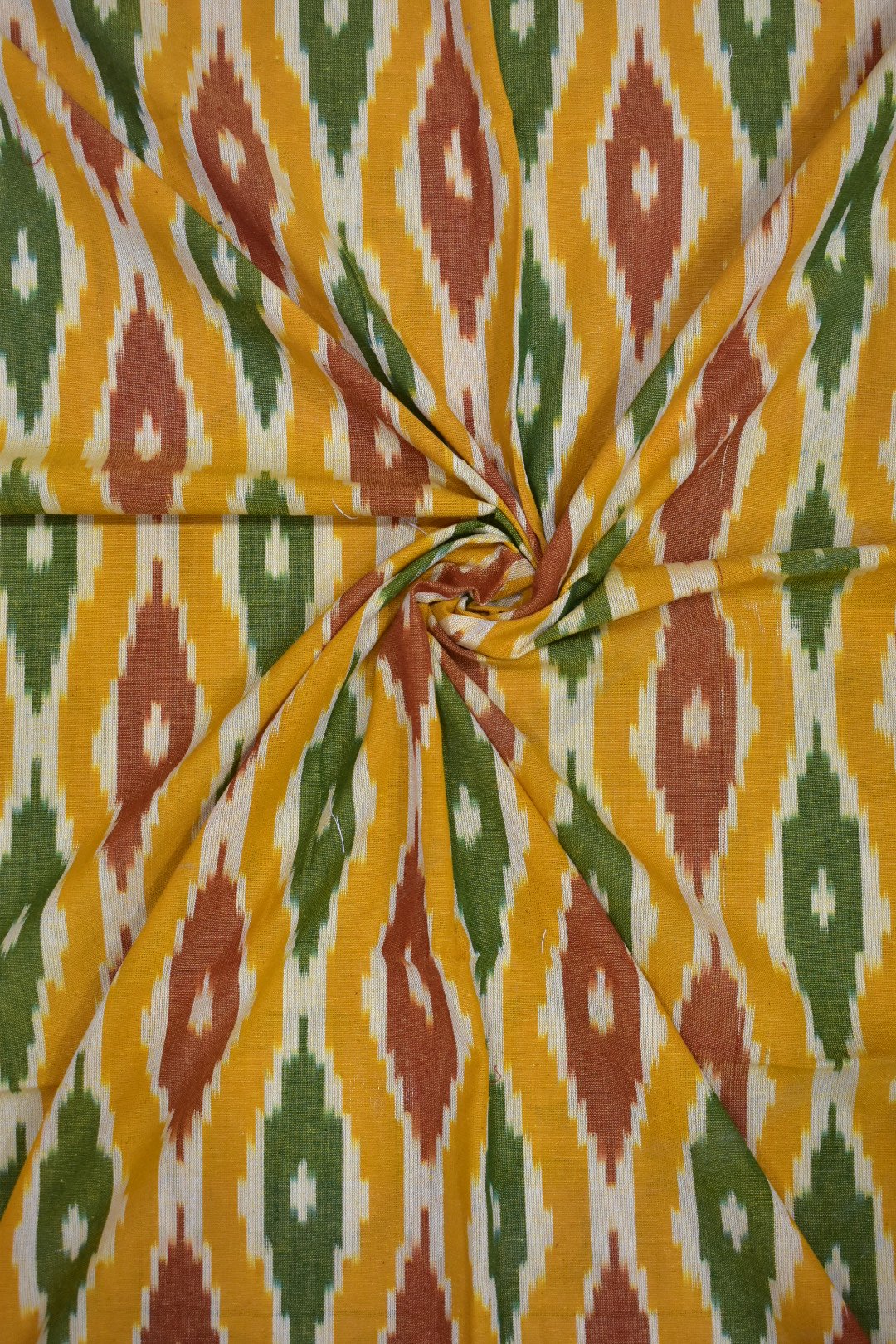 Yellow-Greeen Colour Pochampally Single Cotton Bedsheets - Image 5