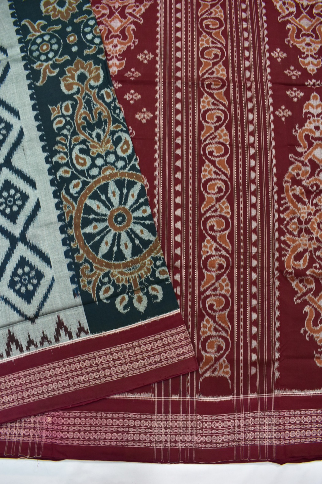 Liteteal Colour Sambalpuri Handloom Cotton Bandha Saree - Image 3