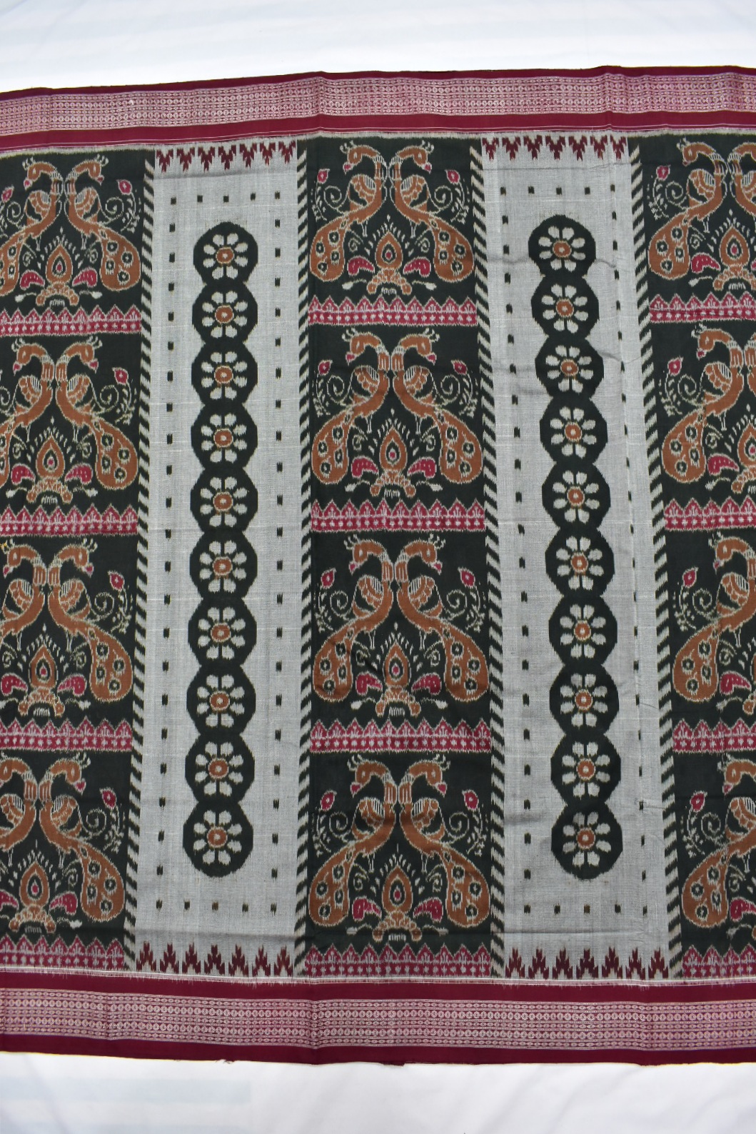 Liteteal Colour Sambalpuri Handloom Cotton Bandha Saree