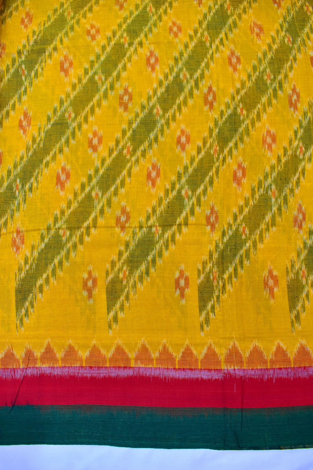 yellowColour Sambalpuri Handloom Cotton Saree - Image 4