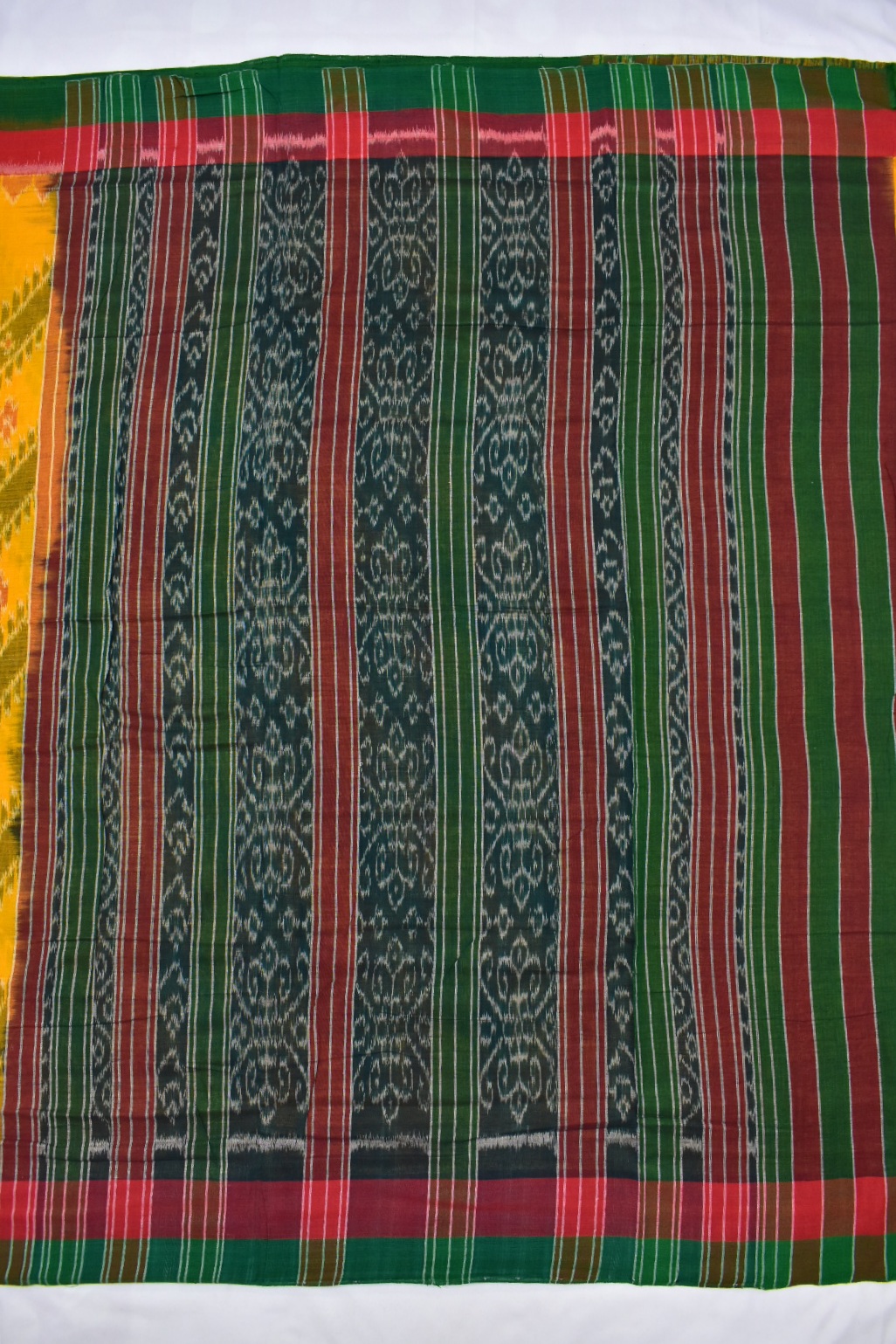 yellowColour Sambalpuri Handloom Cotton Saree - Image 2