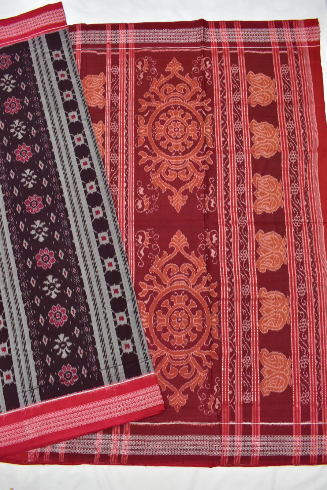 Coffe Colour Sambalpuri Handloom Cotton Bandha Saree - Image 5