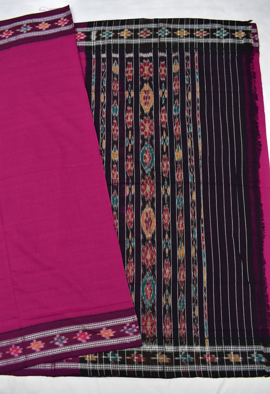 Rani Colour Sambalpuri Handloom Cotton Saree - Image 5