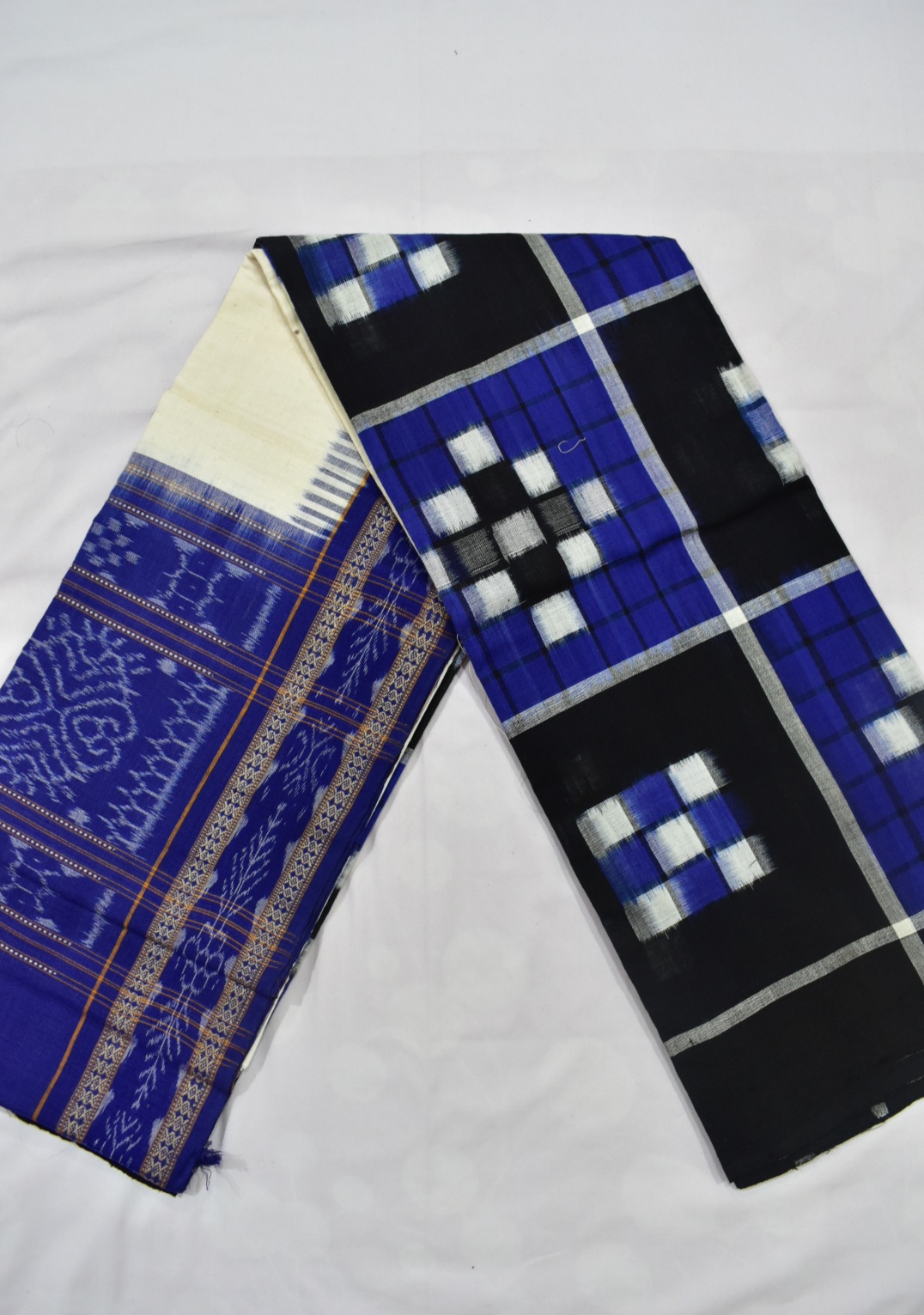 Blue Colour Pasapali Design Sambalpuri Handloom Cotton Dress Material - Image 3