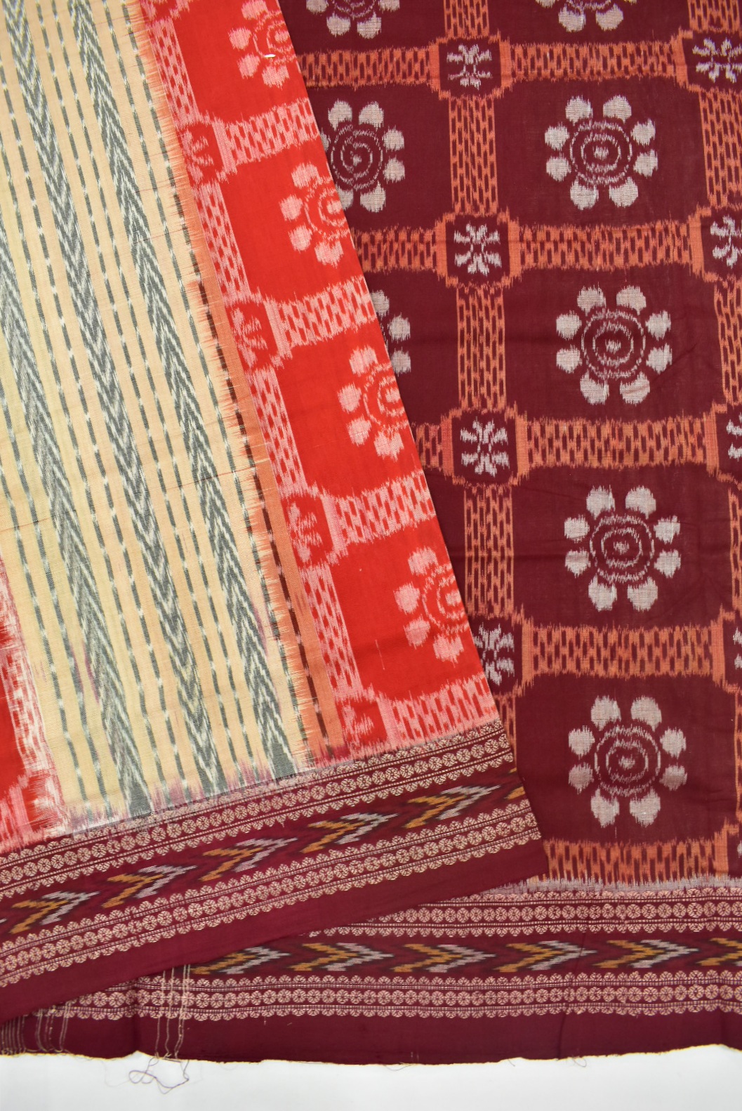 Orange-Cream Colour Sambalpuri Handloom cotton Bandha Saree - Image 3