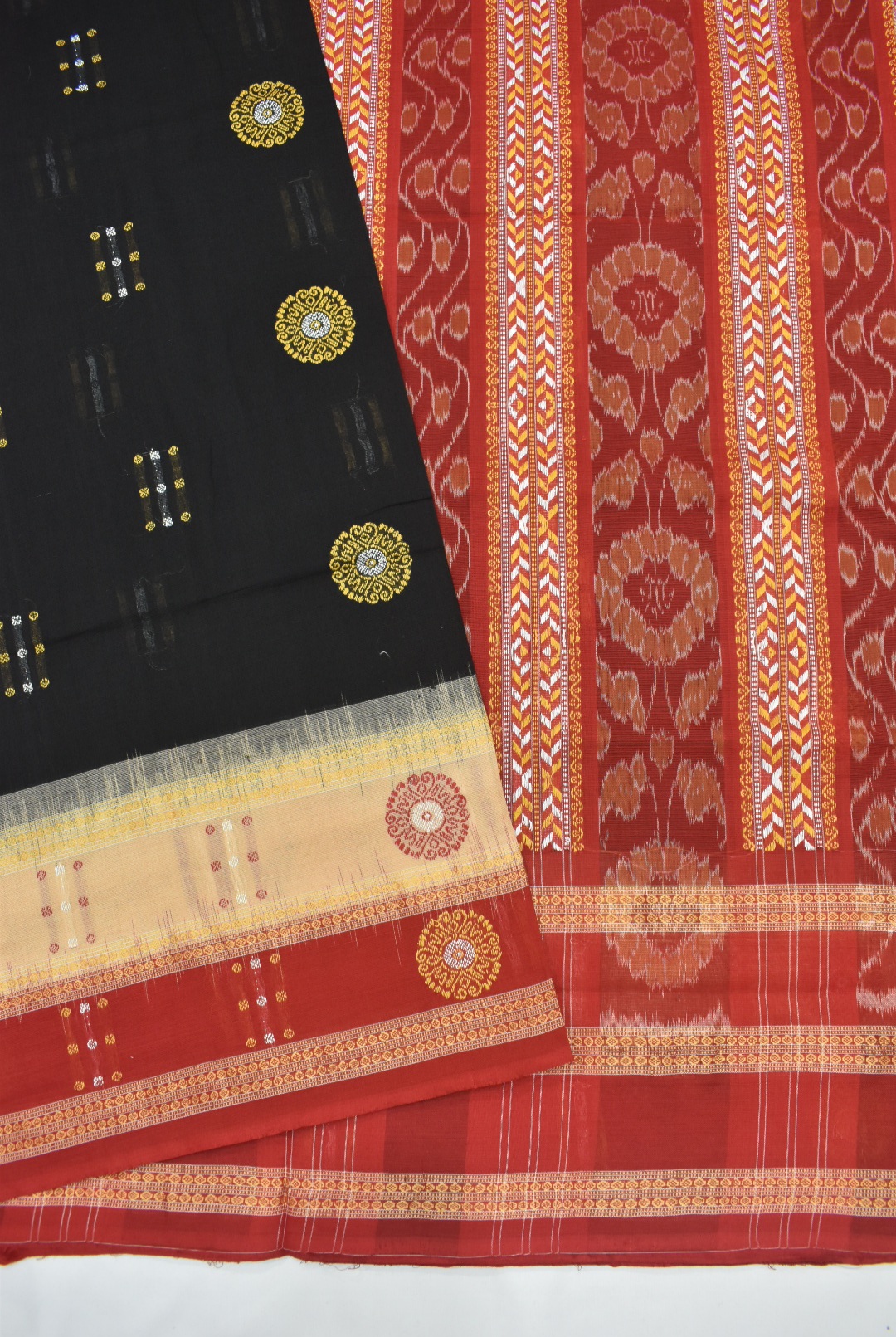 Black Colour Sambalpuri Handloom cotton Bomkai Saree - Image 3