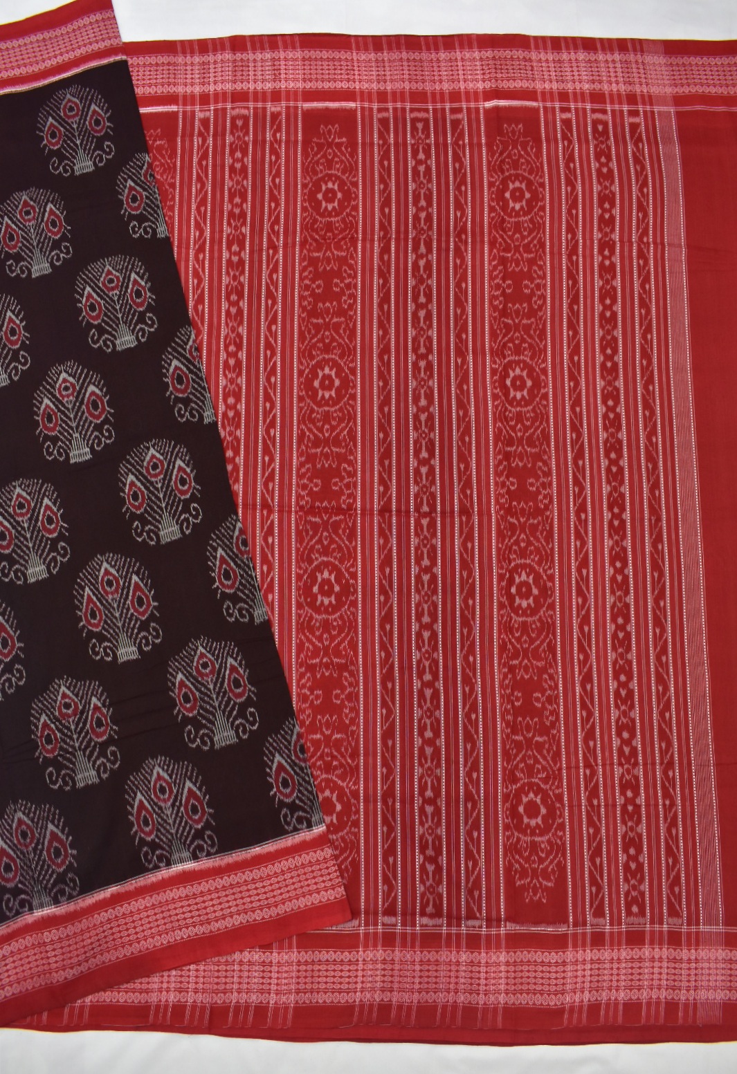 Coffe Colour Sambalpuri Handloom Cotton Bandha Saree - Image 5