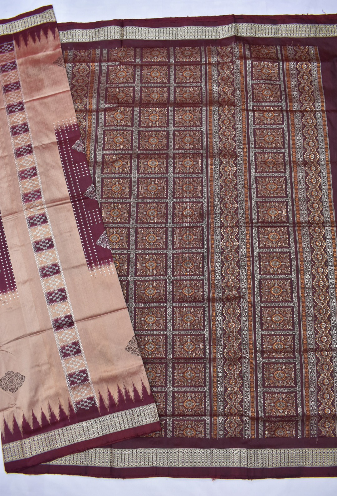 Sand Colour Sambalpuri Handloom Silk Bandha Saree - Image 5