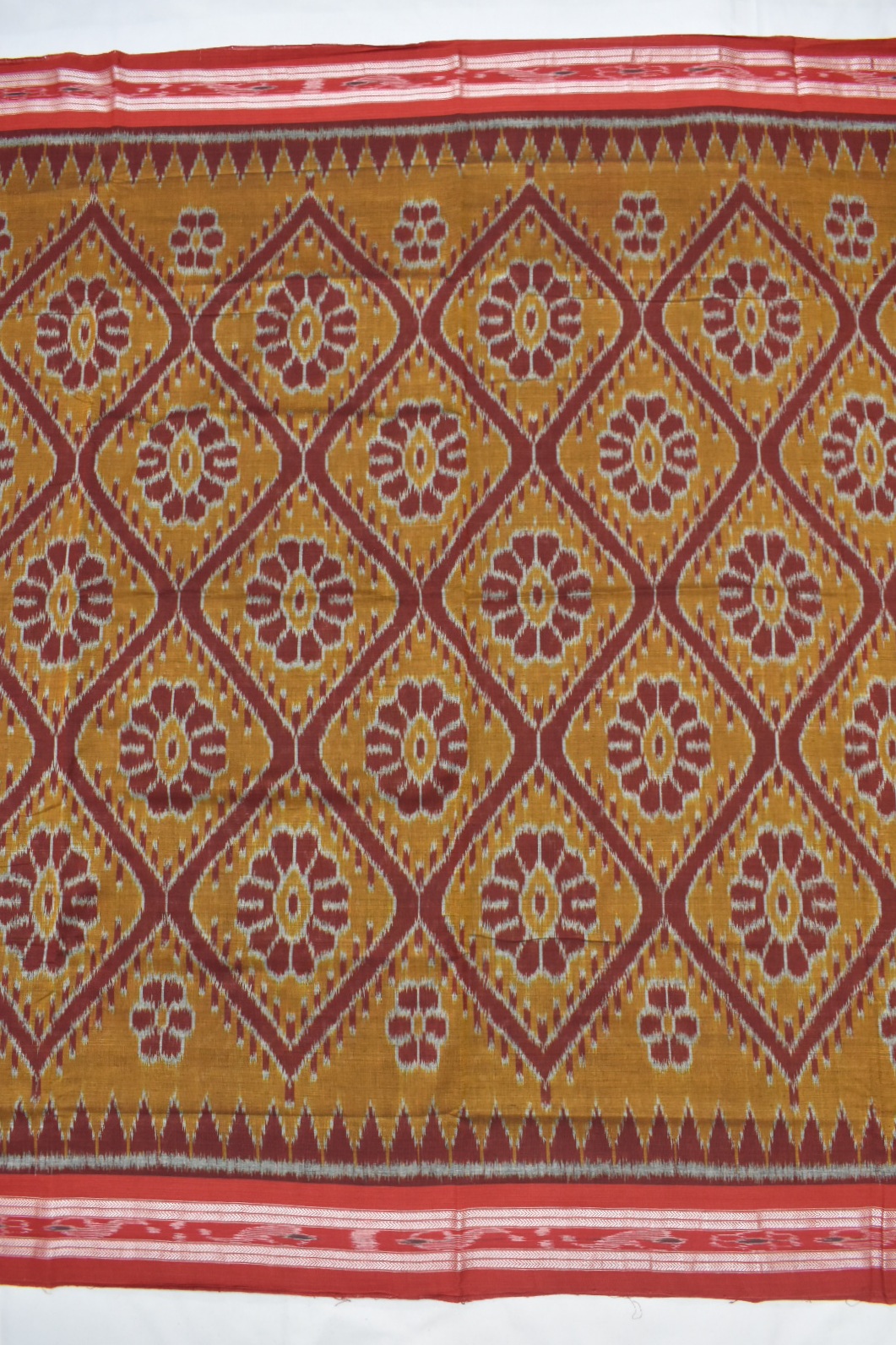 Golden Colour Sambalpuri Handloom Bandha Saree