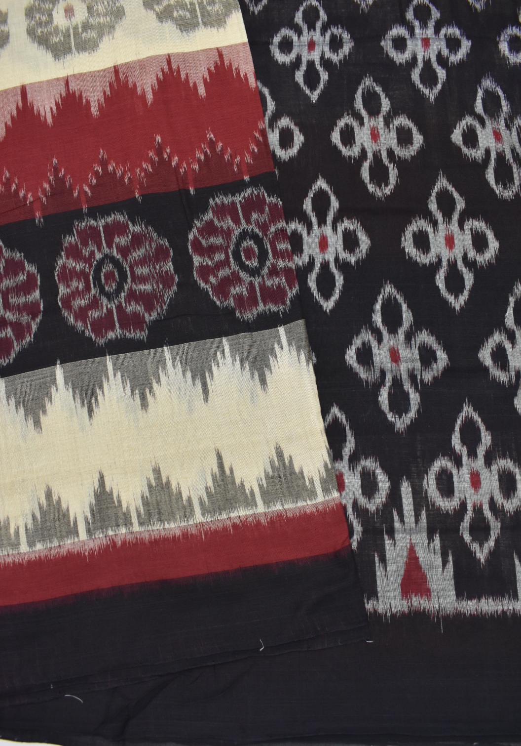 Maroon-Cream Colour Sambalpuri Handloom Bandha Saree - Image 3