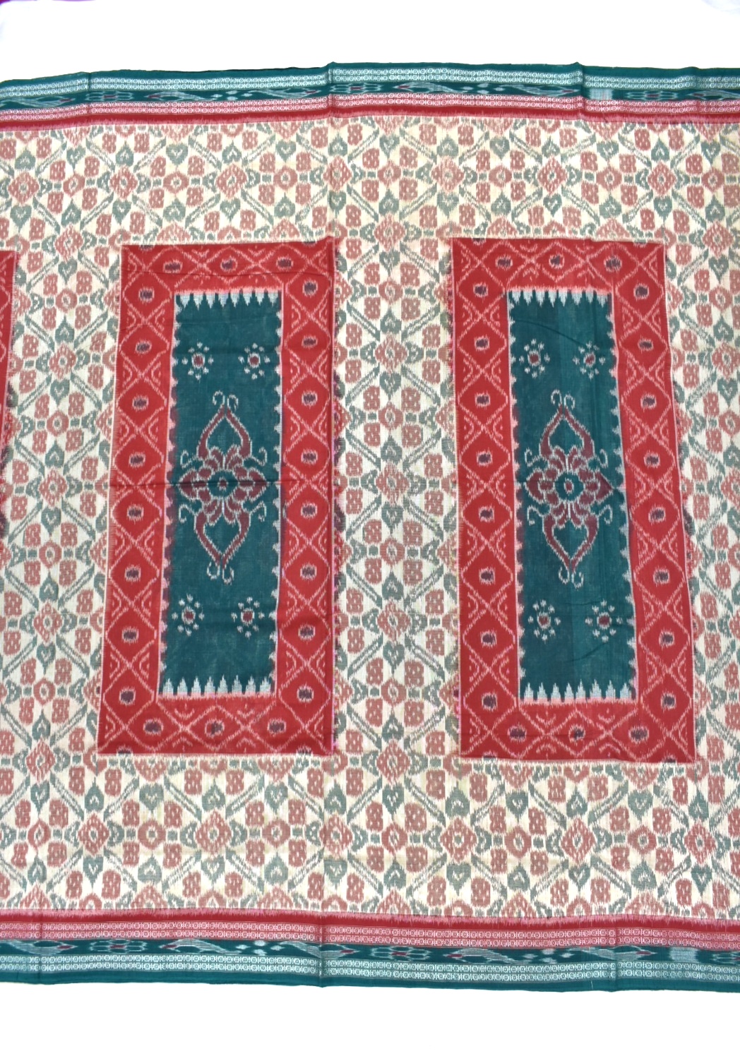 Red-Cream Combination Sambalpuri Handloom Cotton Bandha Saree