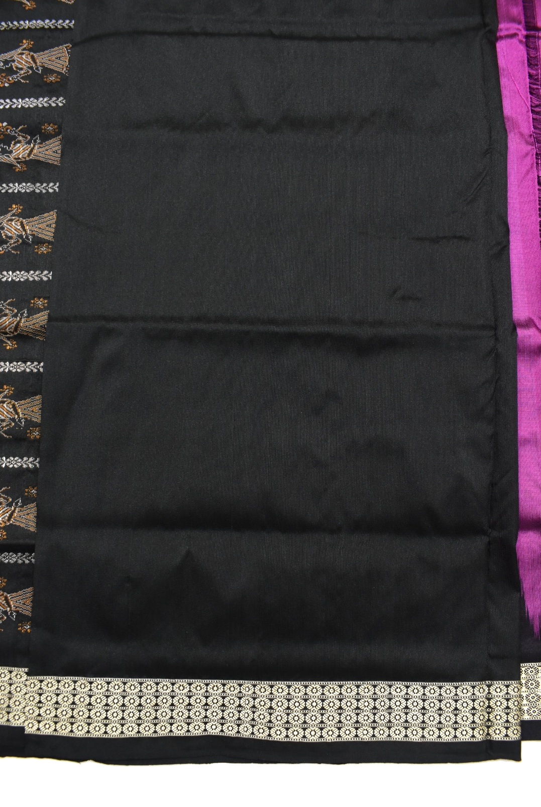 DeepGreen Colour Sambalpuri Handloom Bomkai Silk Saree - Image 6