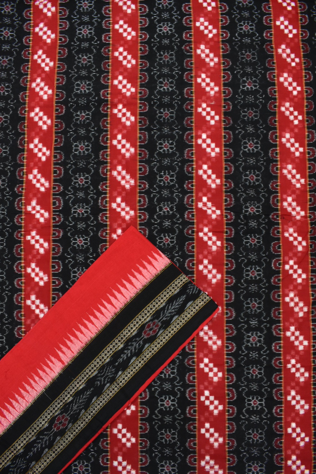 Red-Black Pasapali Design Sambalpuri Handloom Cotton Dress Material