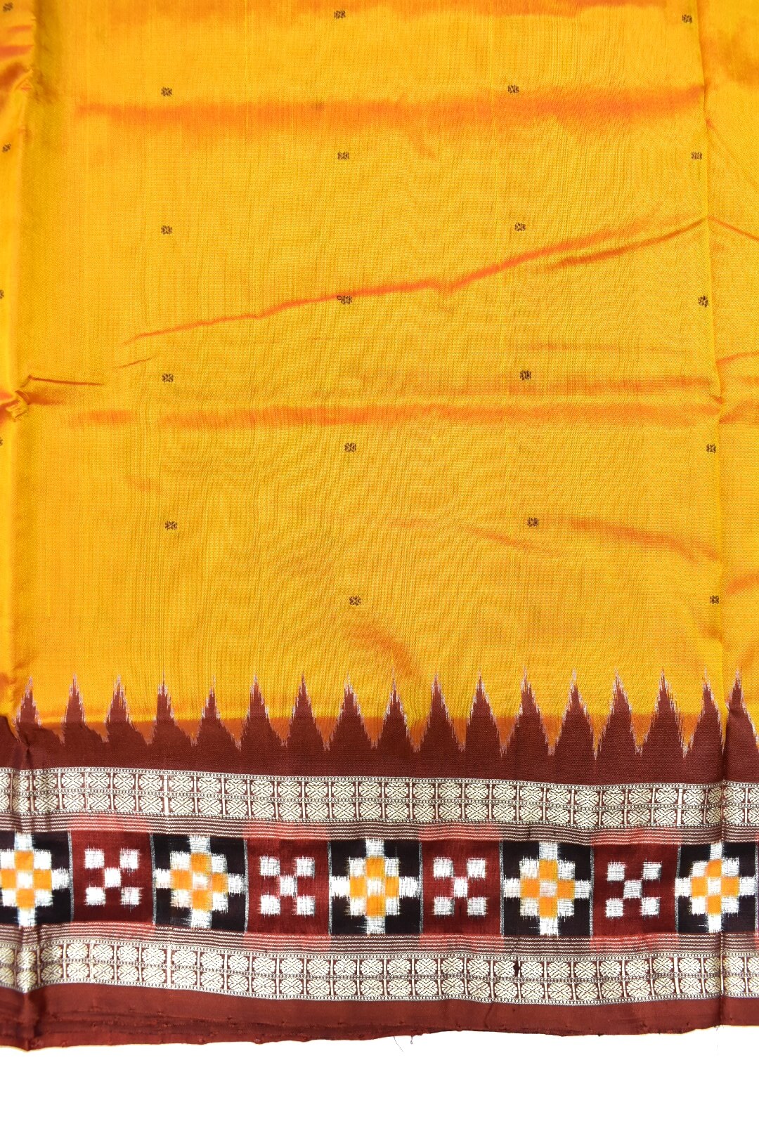 Yellow Colour Pasapali Border Sambalpuri Handloom Bandha Silk Saree - Image 4