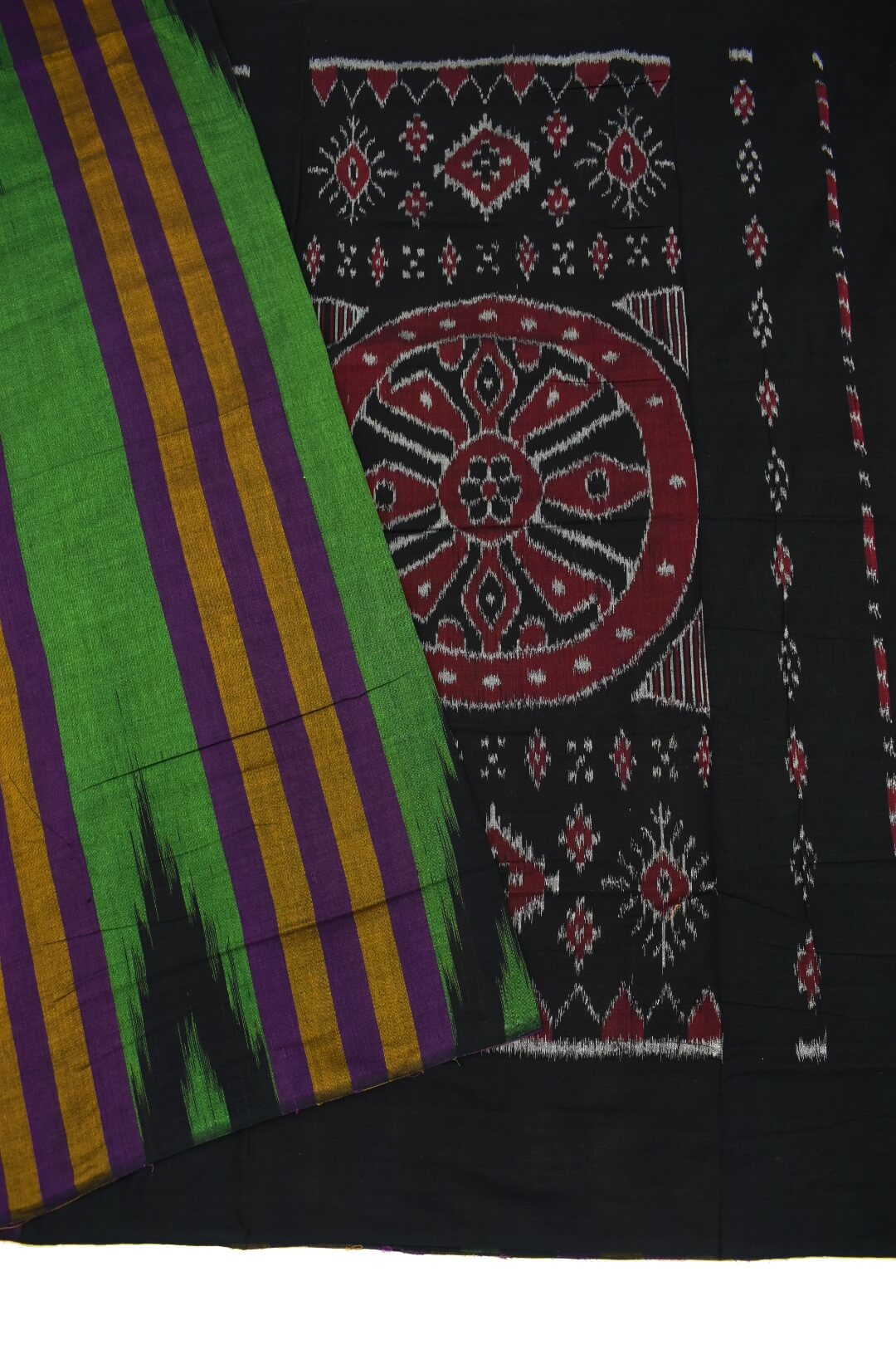 Green Colour Sambalpuri Handloom Cotton Saree - Image 3