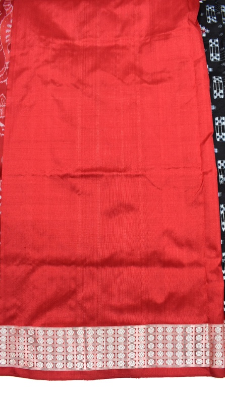 Black Colour Pasapali Design Sambalpuri Handloom Silk Saree - Image 5