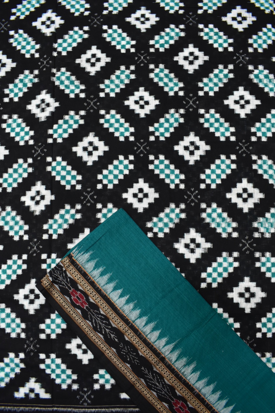 Black Colour Pasapali Design Sambalpuri Handloom Cotton Dress Material