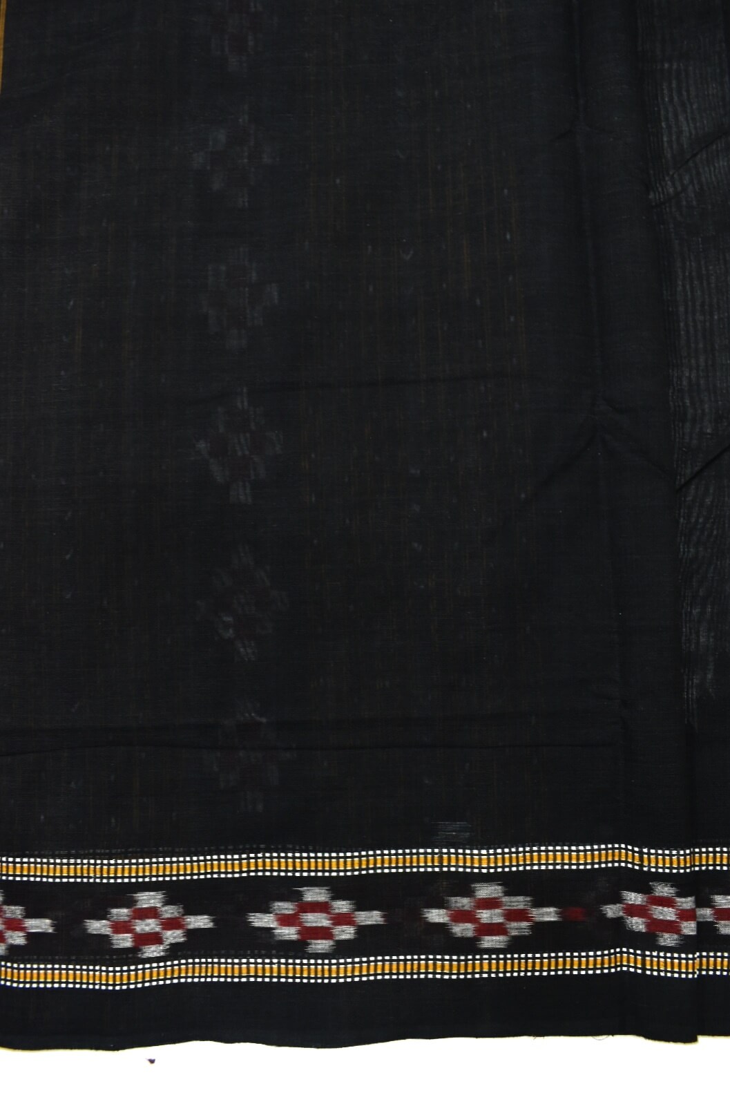 Gray-Black Sambalpuri Handloom Cotton and Silk Mix Bapta Saree - Image 5