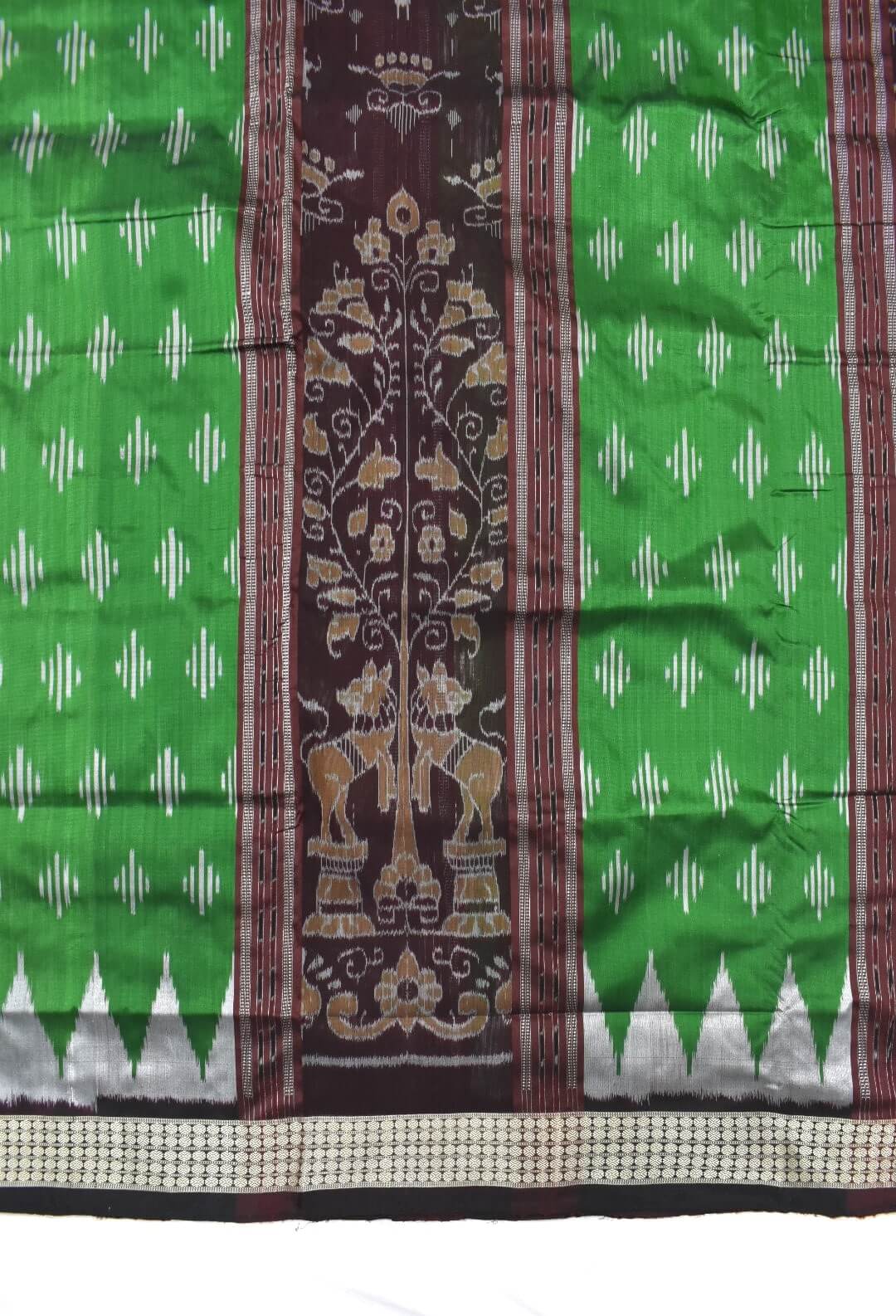 6.3 m (with blouse piece) Festive Wear Sambalpuri Handloom Pata Saree at Rs  16000 in Balangir