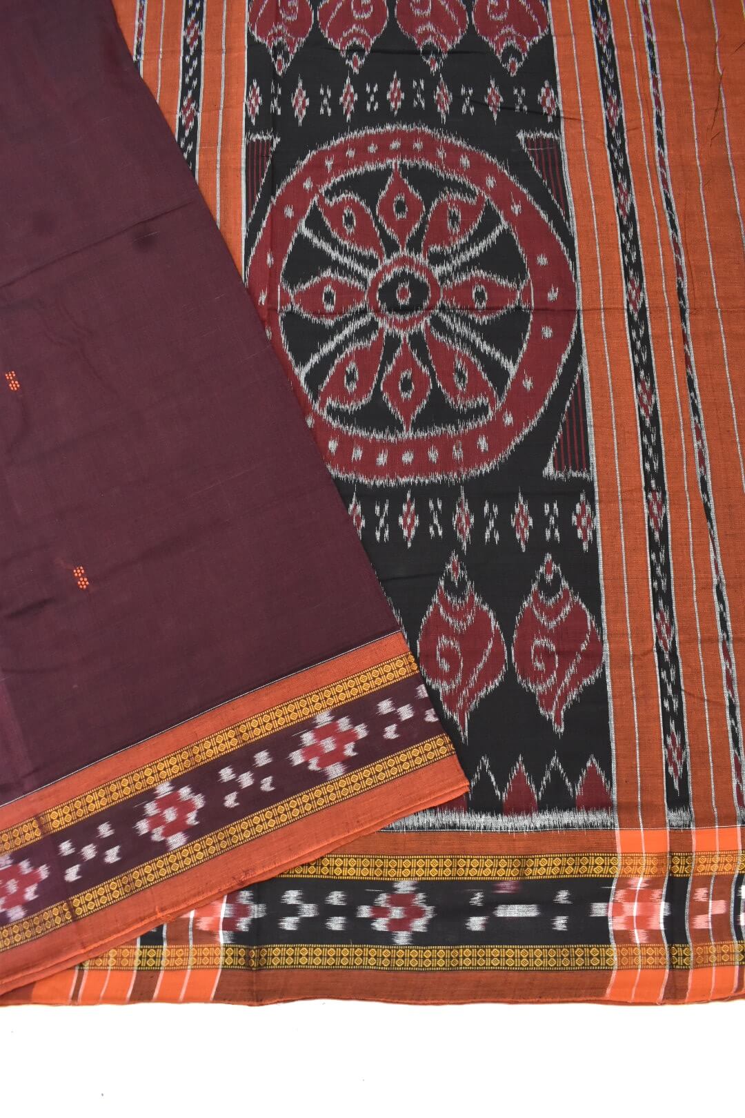 NUAPATANALOOM Odisha Sambalpuri Handloom Ikat Women's Cotton Saree, Odisha  Handloom Handmade Pure Cotton Khandua Saree, Ikkat Orissa Traditional  Handloom Saree Without Blouse (Black,Red, NPTL 695) : Amazon.in: Fashion