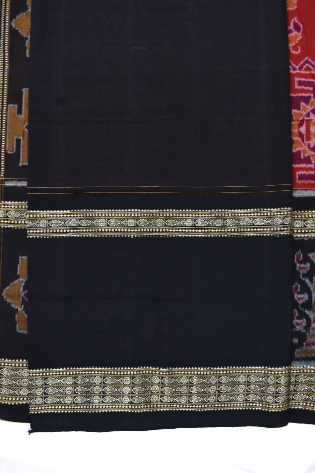Red Colour Sambalpuri Handloom Cotton Bandha Saree - Image 5