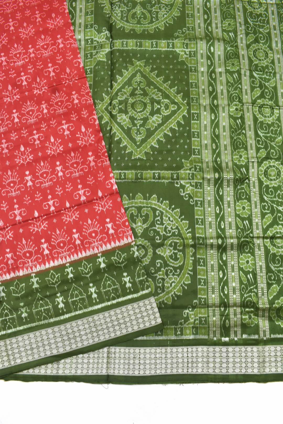 Red-Mahendi Combination Sambalpuri Handloom Bandha Silk Saree - Image 3