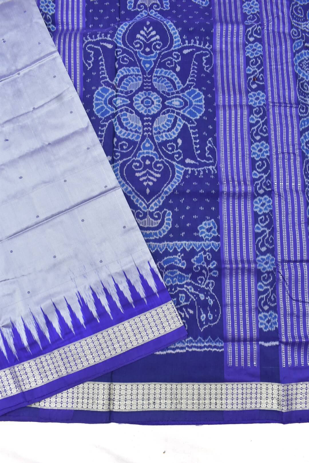 Sky Blue Sambalpuri silk saree – Boyanika Odisha