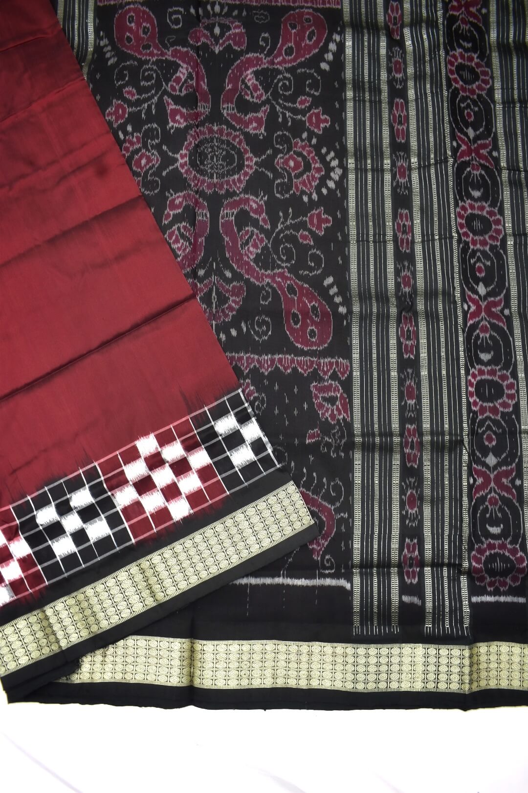 Maroon Colour Pasapali Design Sambalpuri Handloom Silk Saree - Image 3