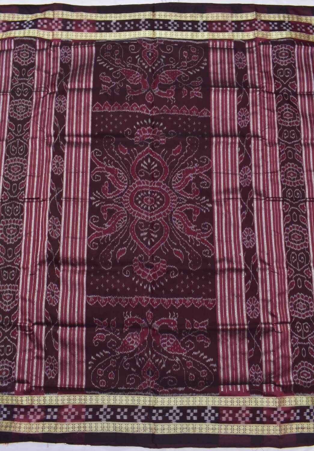 Olive Colour Pasapali Design Sambalpuri Handloom Bandha Silk Saree - Image 2