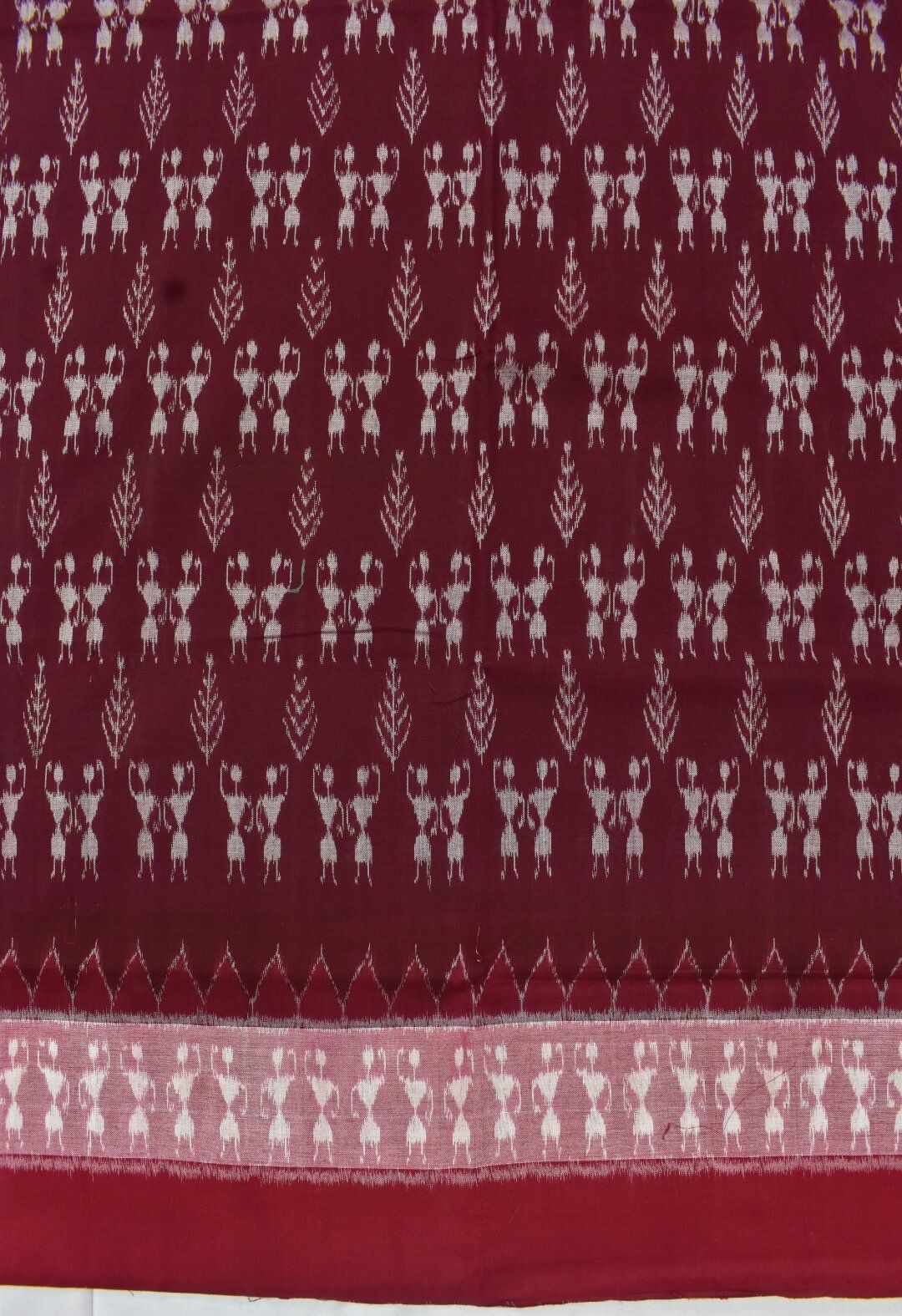 Maroon Colour Tribal Design Sambalpuri Handloom Cotton Bandha Saree - Image 4