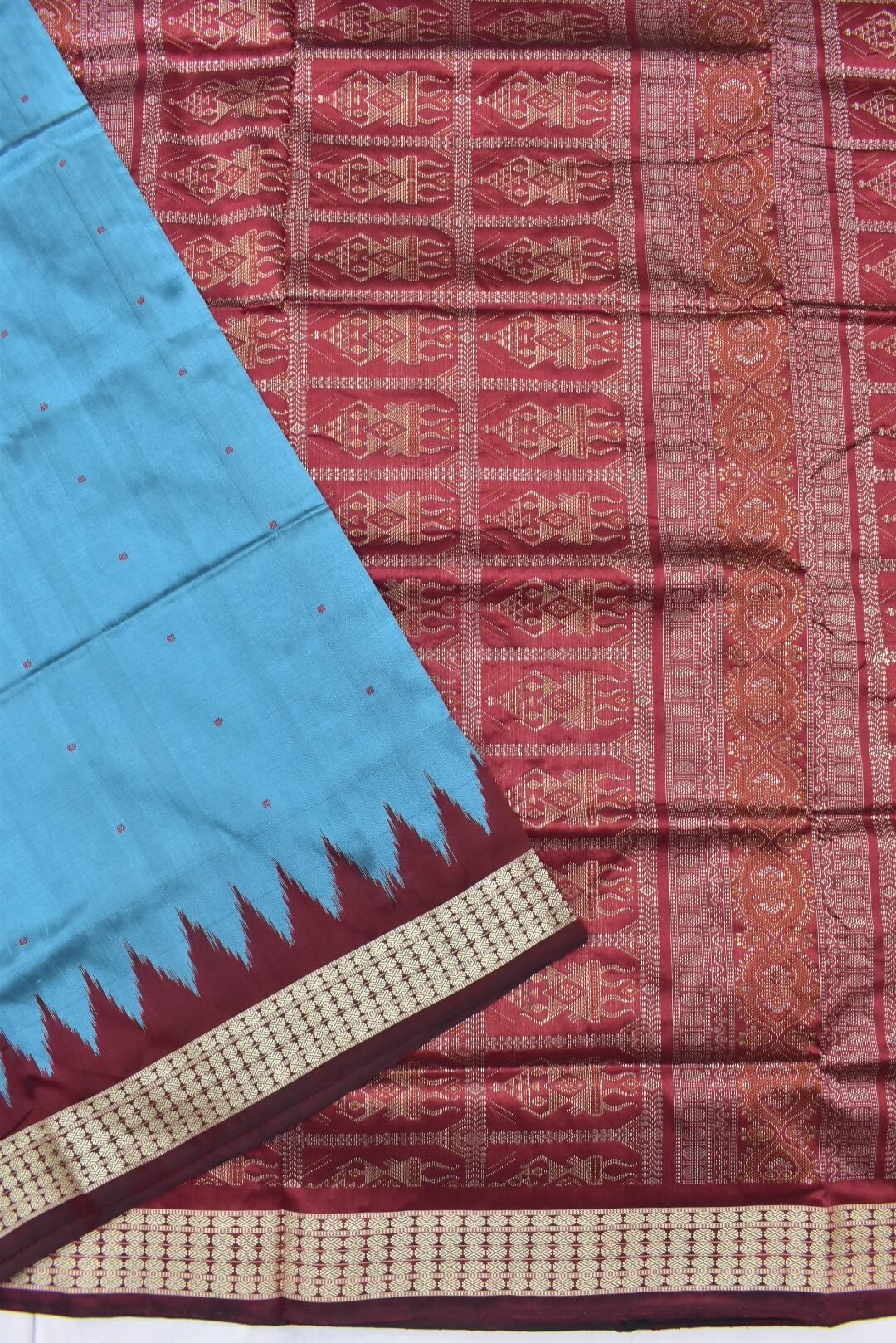 Turquoise Blue Sambalpuri Handloom Bomkai Silk Saree - Image 3