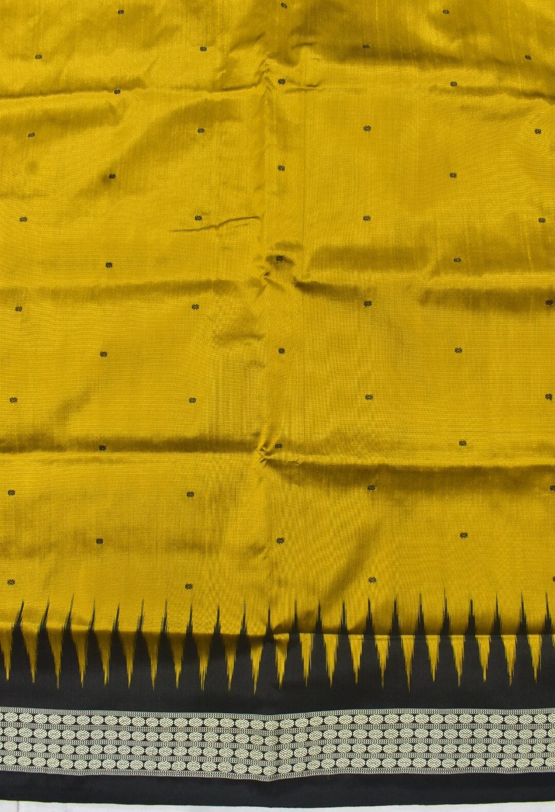Mustard Colour Sambalpuri Handloom Bandha Silk Saree - Image 4