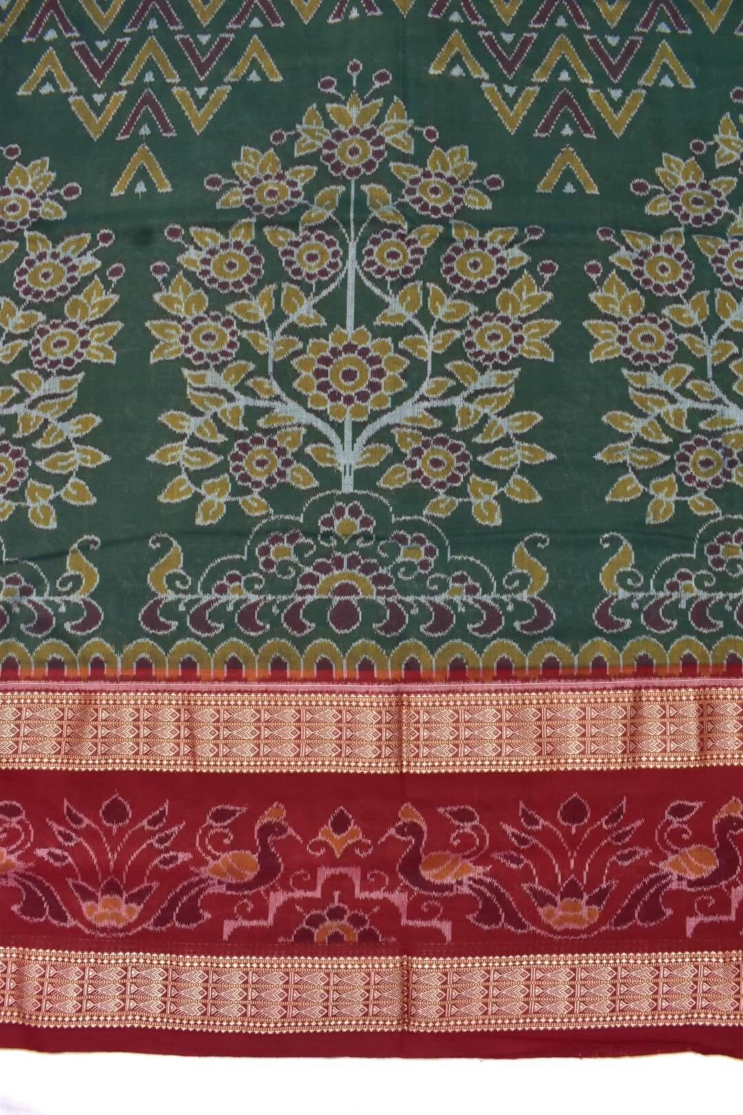 Green-Red Colour Sambalpuri Handloom Cotton Bandha Saree - Image 3