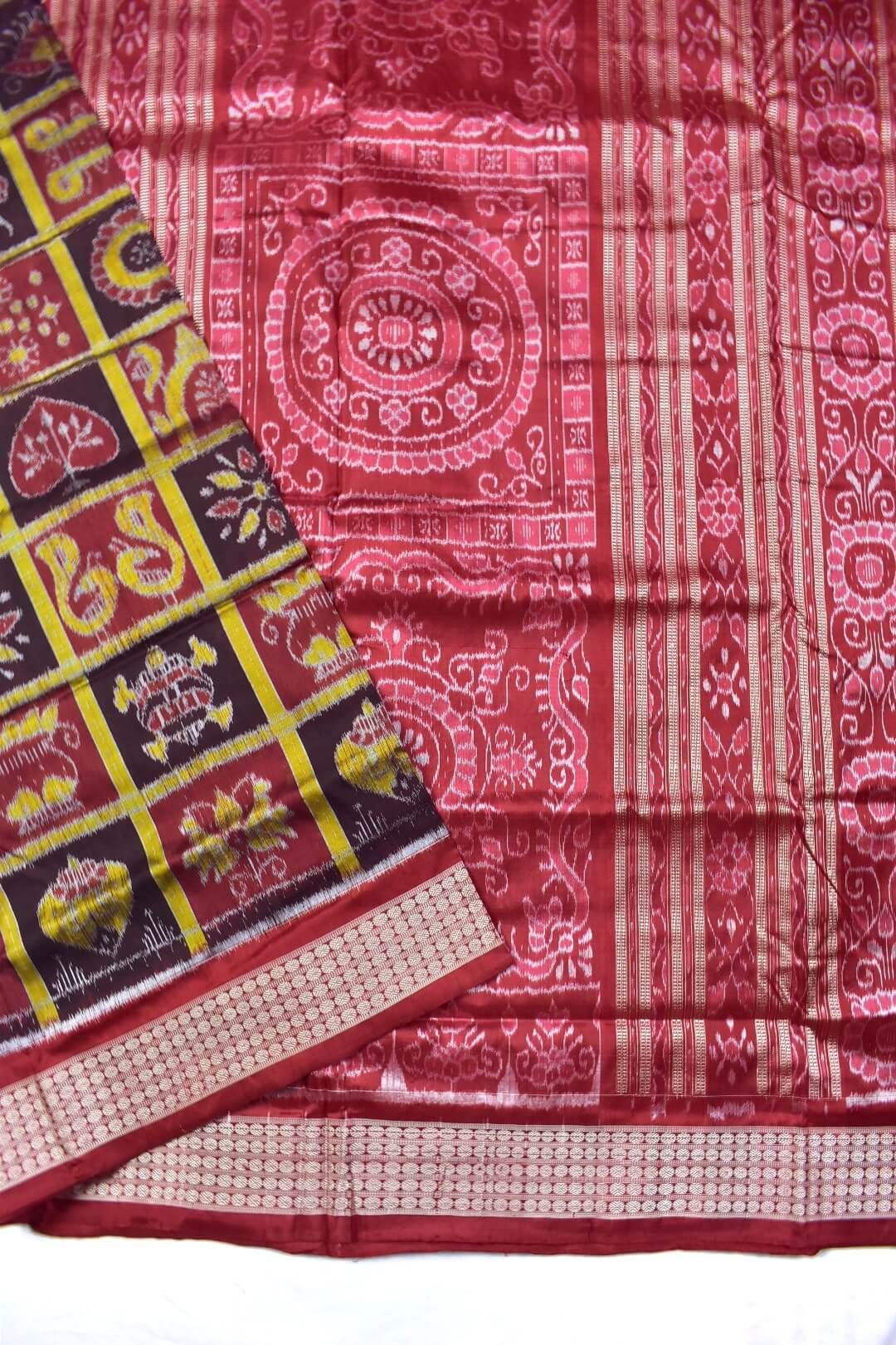Coffe-Maroon Combination Nabakothi Design Sambalpuri Handloom Bandha Silk Saree - Image 3