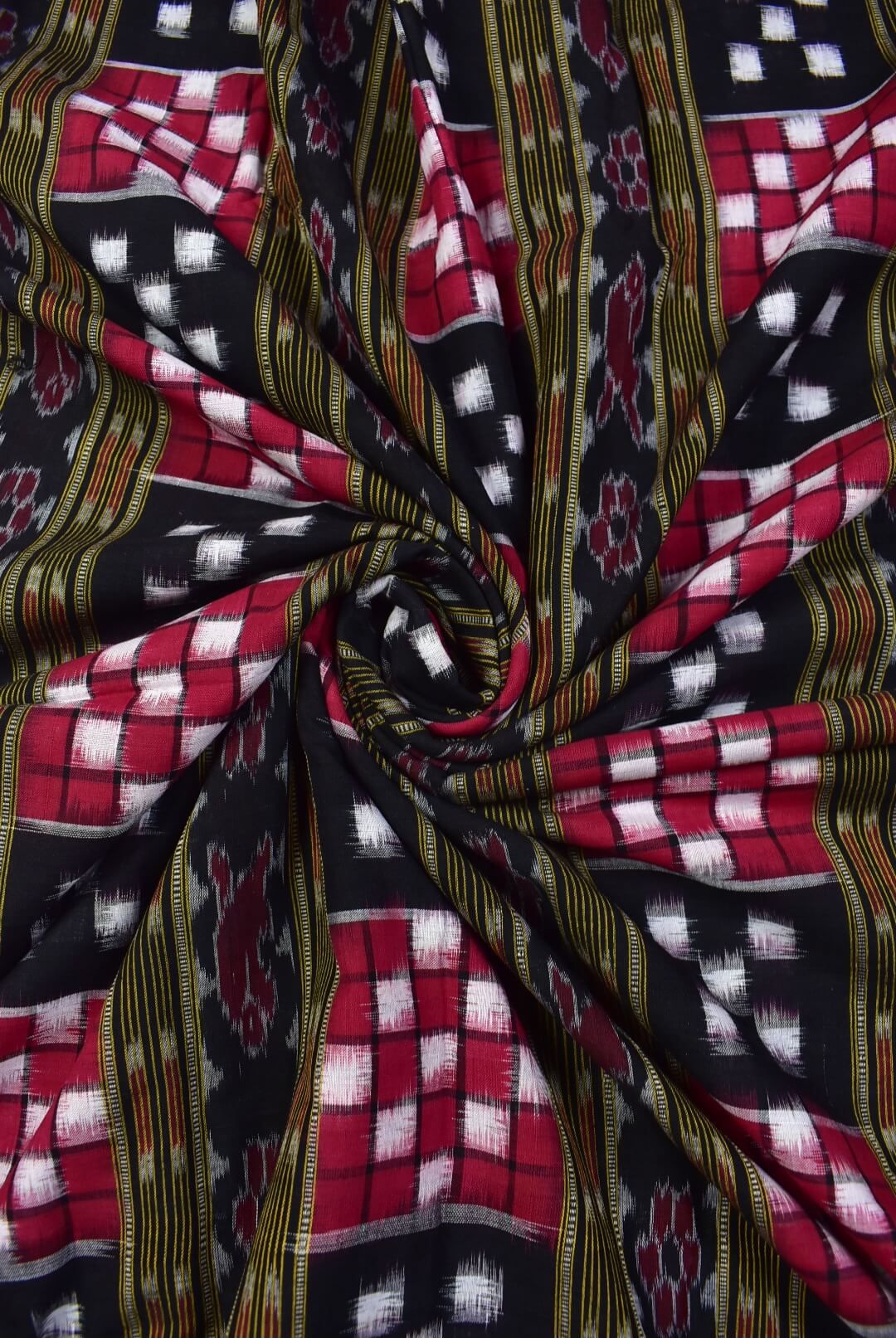 Black-Red Pasapali Design Sambalpuri Handloom Cotton Fabrics