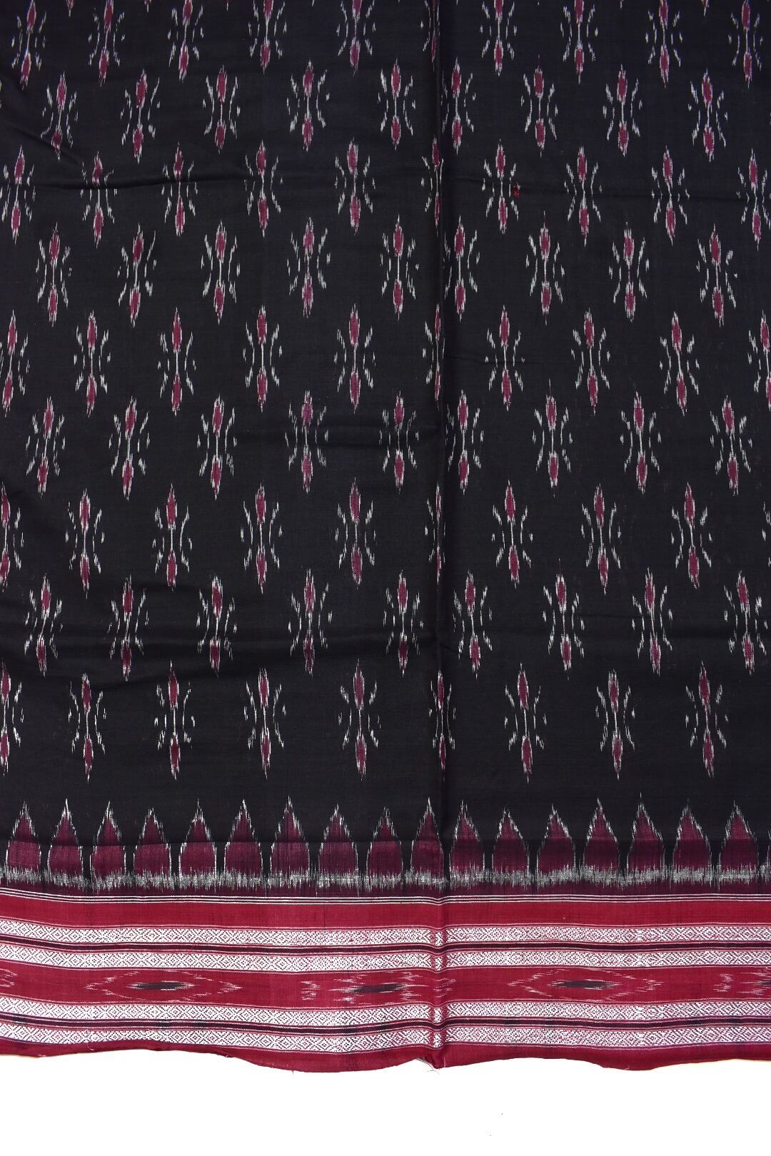 Black Colour Sambalpuri Handloom Mania Bandha Cotton Saree - Image 4
