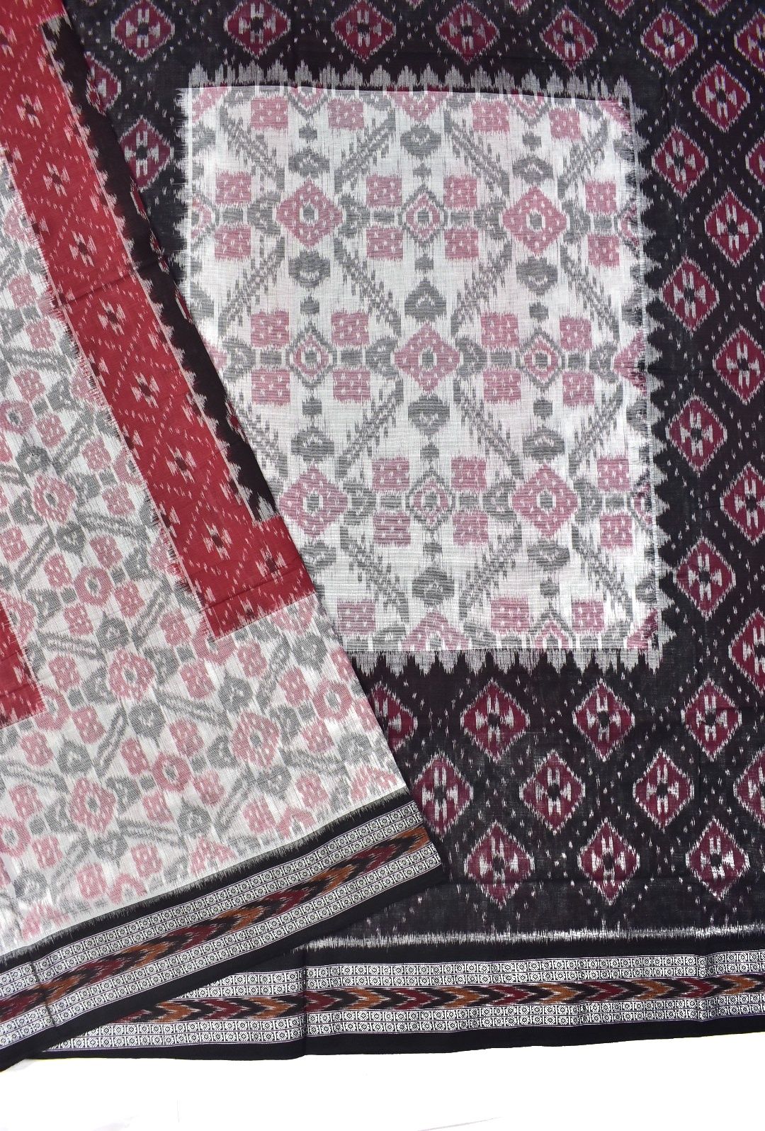 Lite Colour Sambalpuri Handloom Mania Bandha Cotton Saree - Image 3