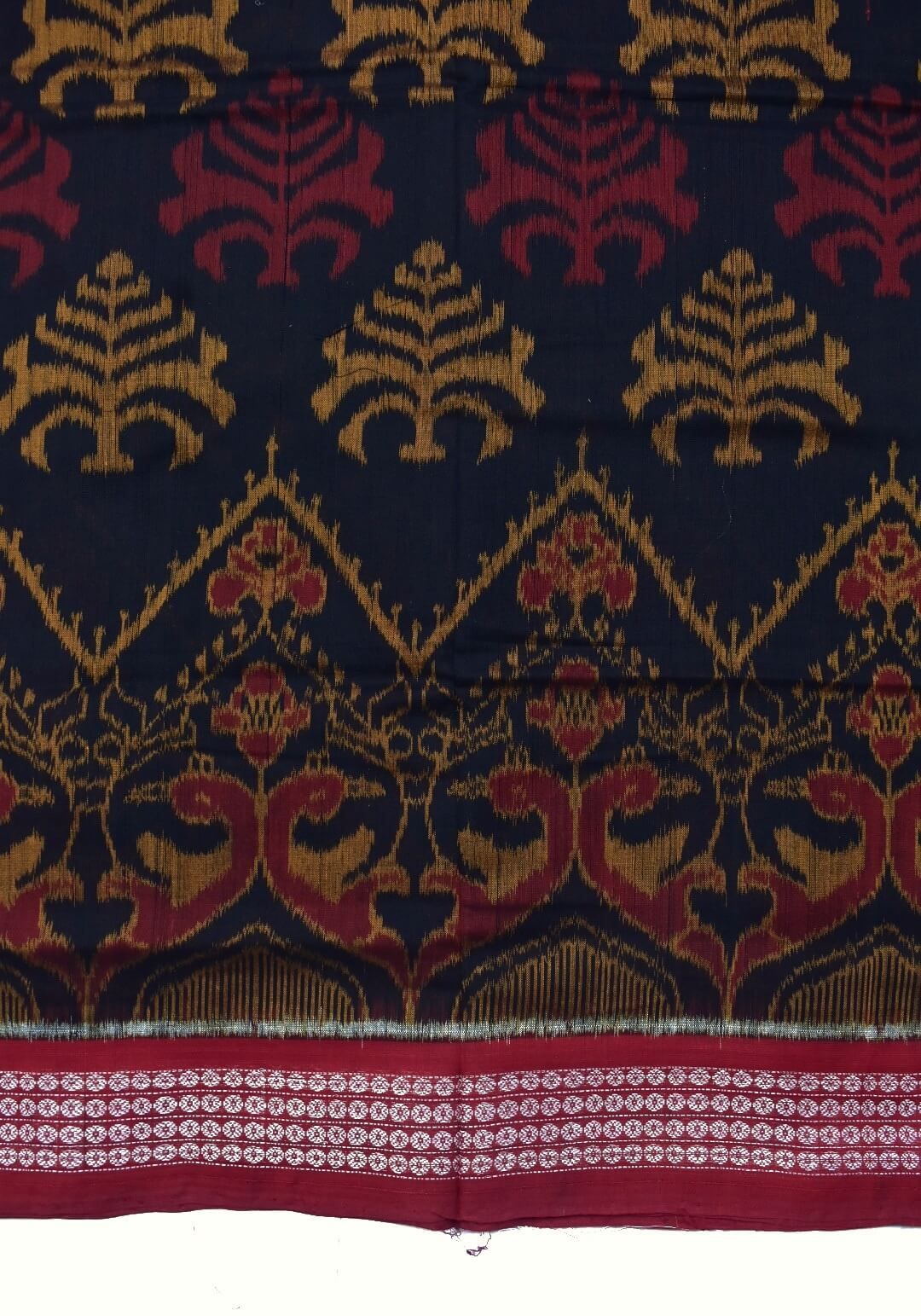 Black Colour Sambalpuri Handloom Bandha Cotton Saree - Image 4