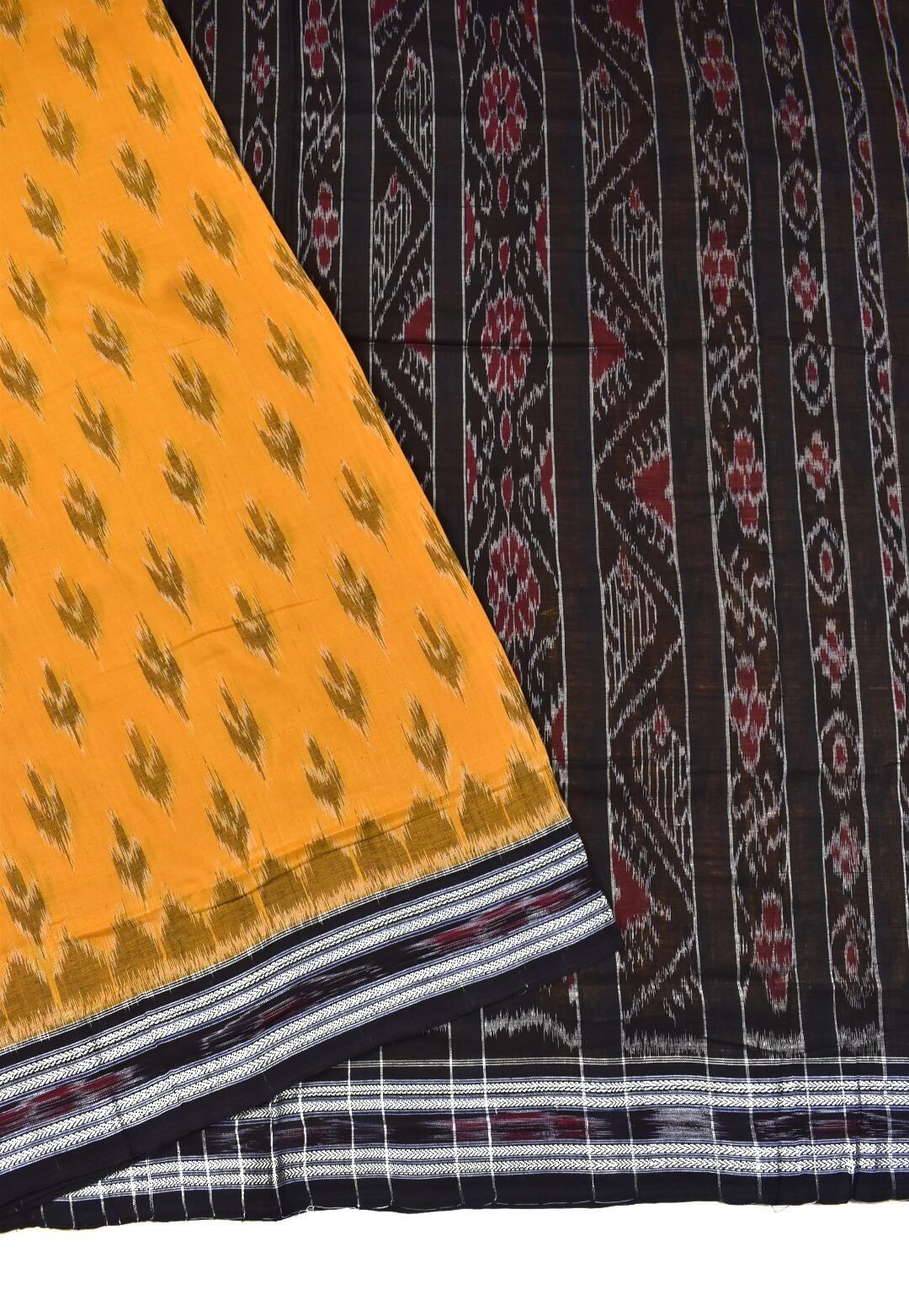 Yellow Colour Sambalpuri Handloom Mania Bandha Cotton Saree - Image 3