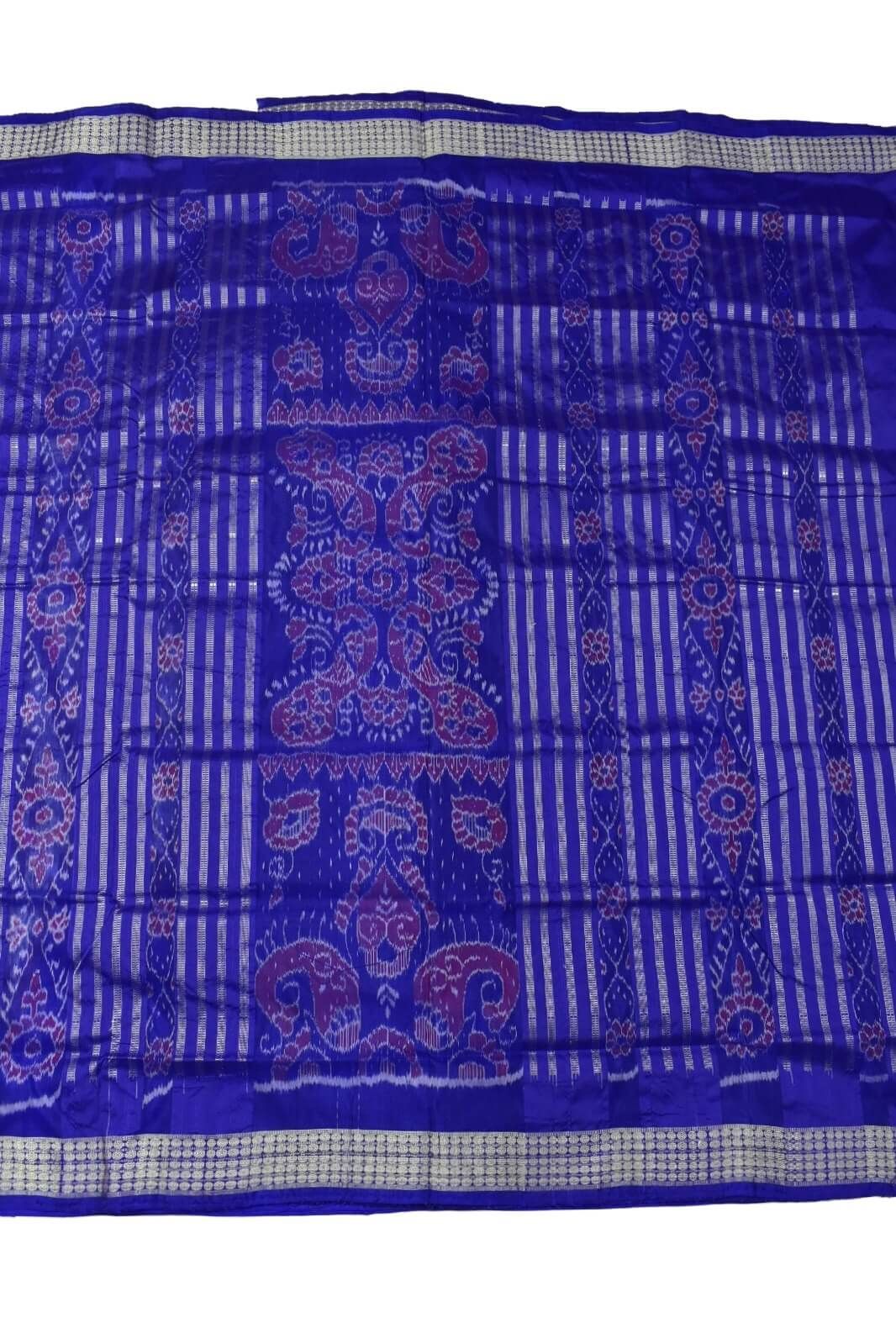 Silver-Blue Combination Sambalpuri Handloom Bandha Silk Saree - Image 2