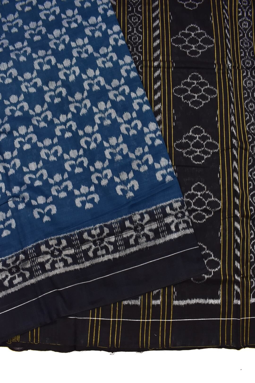 Sumati Colour Plane Border Sambalpuri Handloom Cotton Saree - Image 3