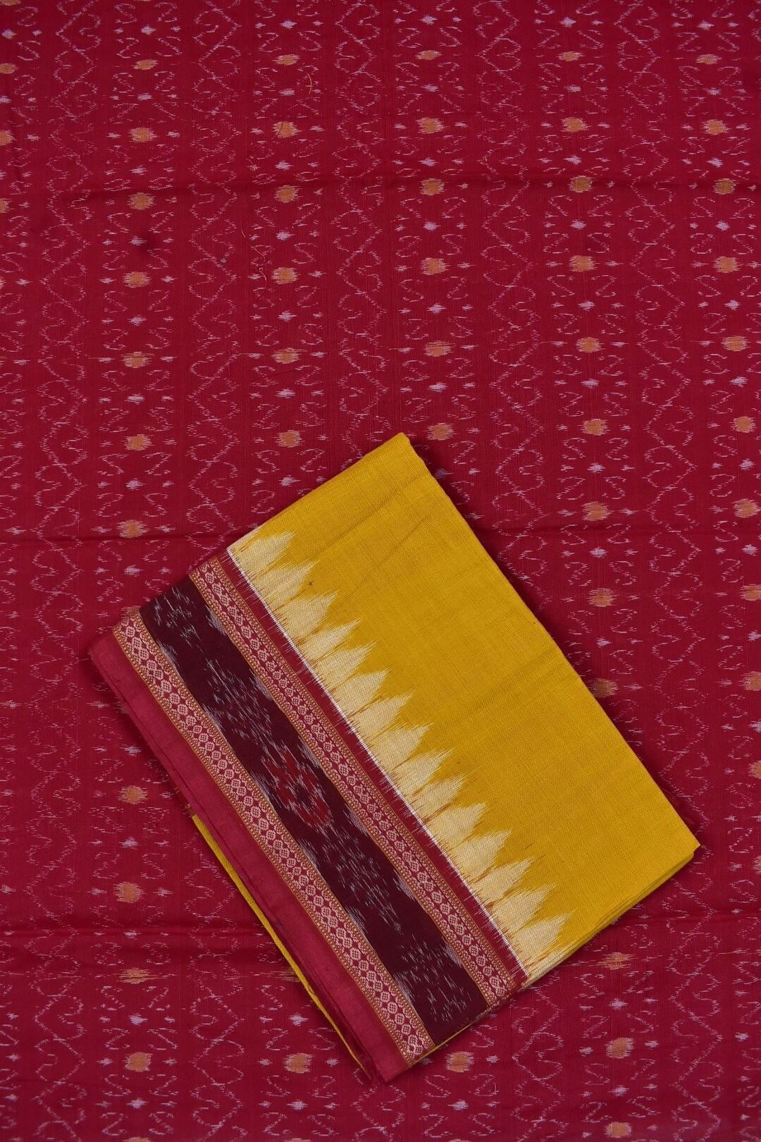 Red Colour Pasapali Design Sambalpuri Handloom Cotton Dress Materials - Image 3