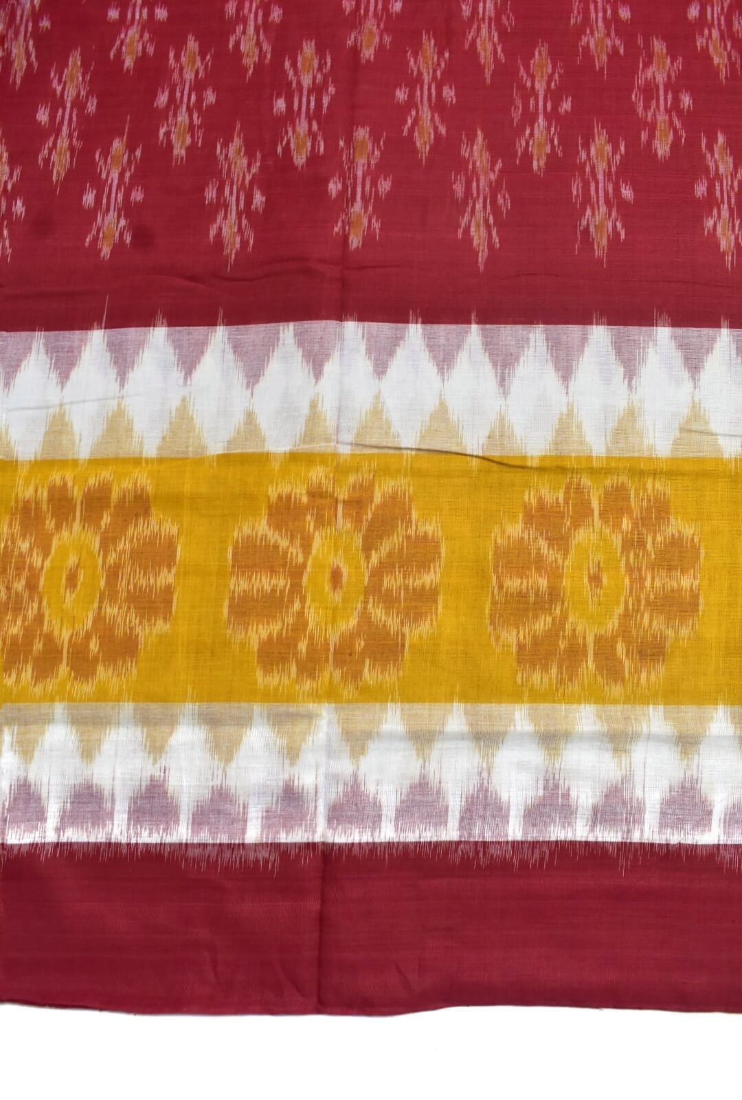 Red-Yellow Colour Sambalpuri Handloom Mania Bandha Cotton Saree - Image 4