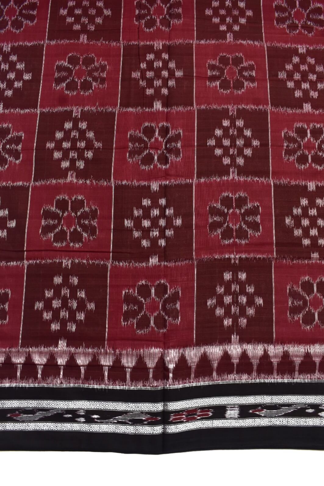 Red Colour Sambalpuri Handloom Mania Bandha Cotton Saree - Image 4