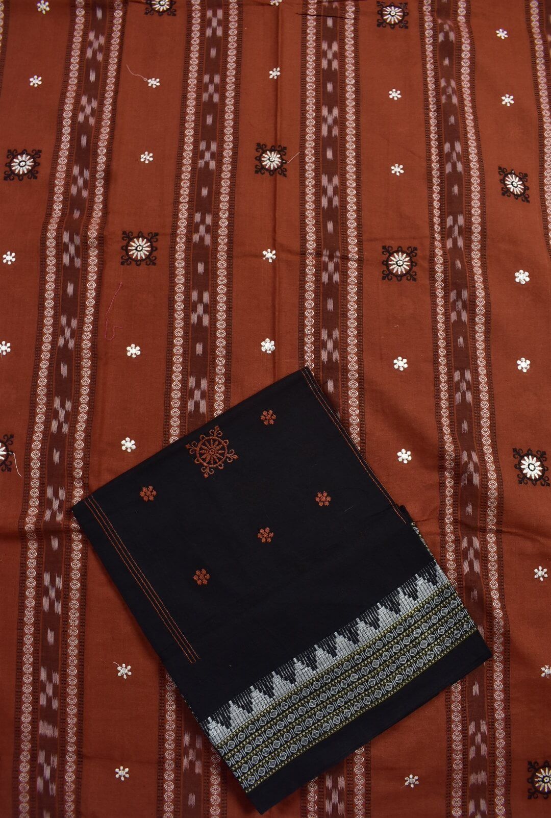Maroon Colour Sambalpuri Handloom Cotton Bomkai Dress Material - Image 3
