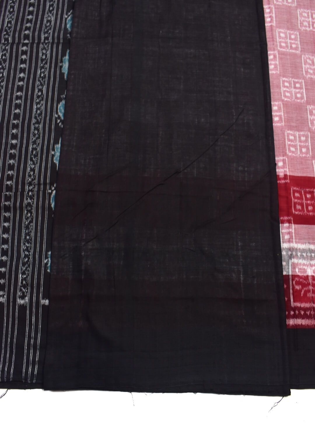 Pitch Colour Plane Border Sambalpuri Handloom Cotton Saree - Image 5